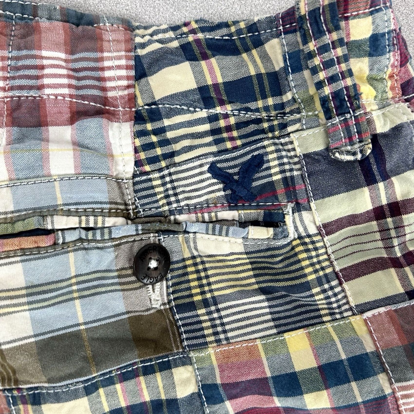American Eagle Outfitters AMERICAN EAGLE Outfitters Shorts Mens 28 Plaid Patchwork Classic Length Bermuda Casual Travel Workwear Multicolor Cotton Button? Zip Pocket Size US 28 / EU 44 - 5 Thumbnail