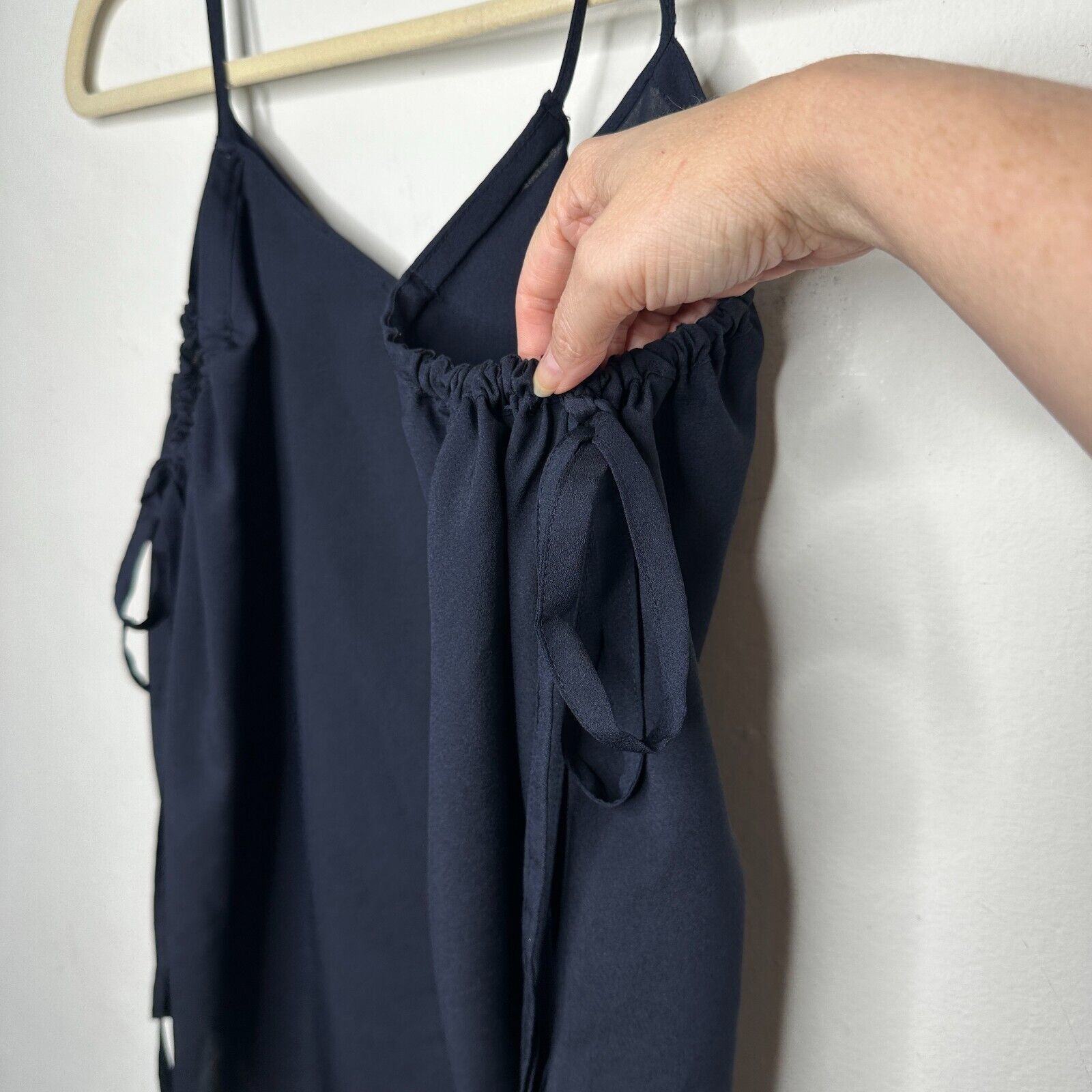 Other Fora Black Spaghetti Strap V-Neck Cami Ruche Tie Tank Top S Size S / US 4 / IT 40 - 3 Thumbnail