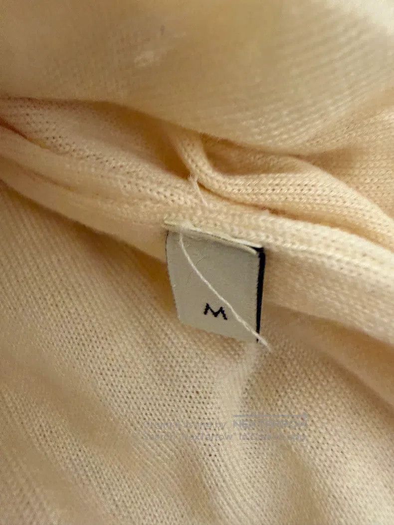 Gucci Gucci Beige Snow White sequin wool round-neck long-sleeved Size M / US 6-8 / IT 42-44 - 4 Thumbnail