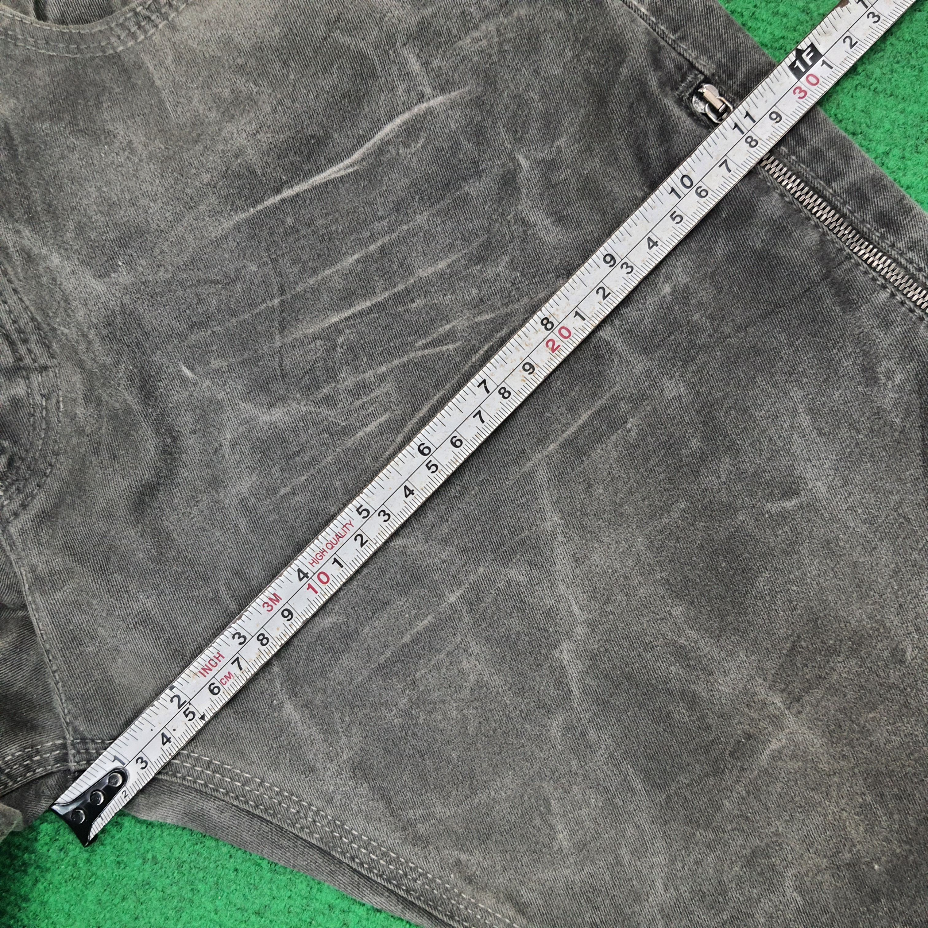 Neil Barrett × Vintage Vintage Neil Barrett BDE34A Italian Designer Casual Pants Size US 32 / EU 48 - 15 Thumbnail