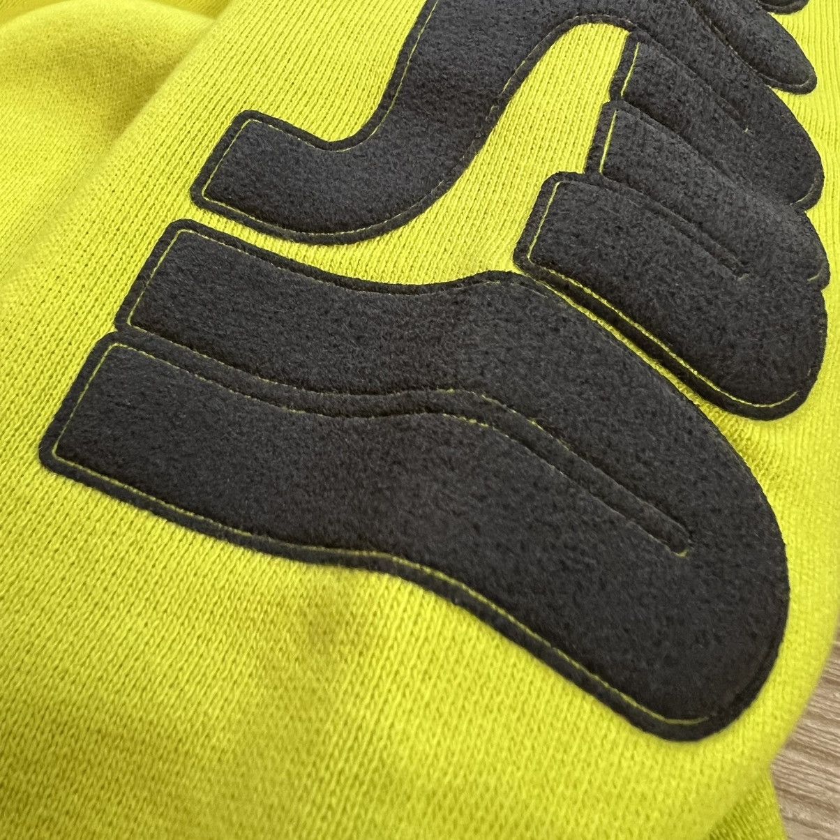 Vetements Vetements Sweatpants Neon Green Needle Logo Raw Hem Size US 32 / EU 48 - 3 Thumbnail