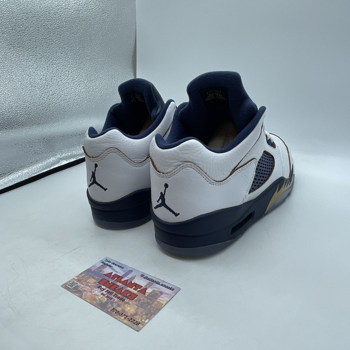 Jordan Brand Air Jordan 5 low dunk from above Size US 8.5 / EU 41-42 - 5 Thumbnail