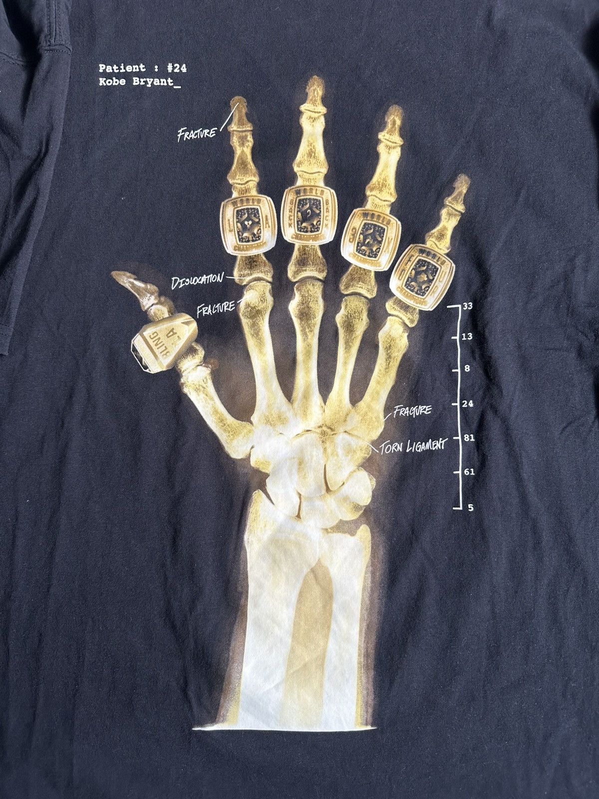 Nike Nike Kobe hand t shirt Size US XL / EU 56 / 4 - 6 Thumbnail