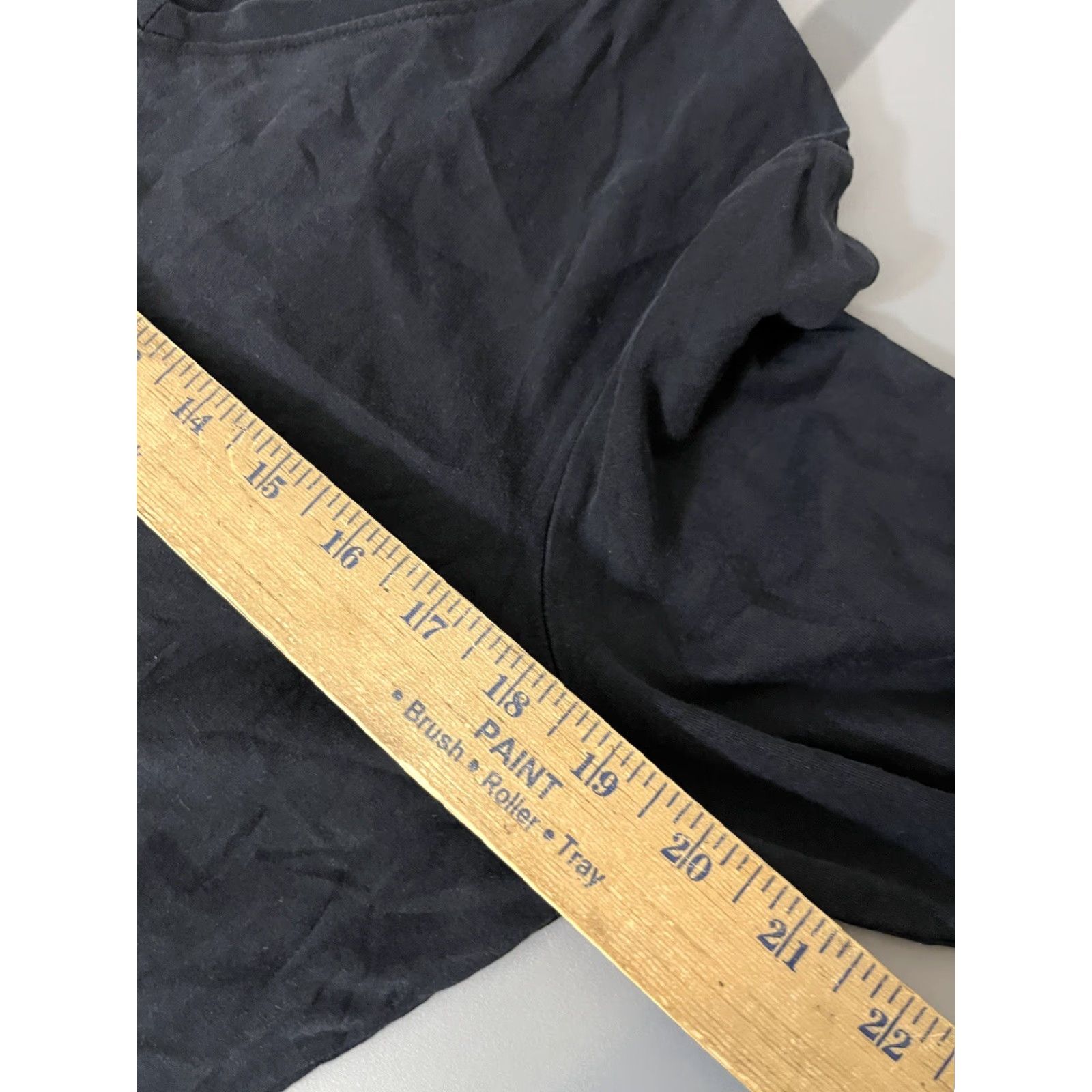 Vintage VINTAGE L.L. Bean Womens Blouse Adult Petite Black Solid Knit V-Neck 3/4 Sleeve Casual Travel Workwear Size L / US 10 / IT 46 - 6 Thumbnail