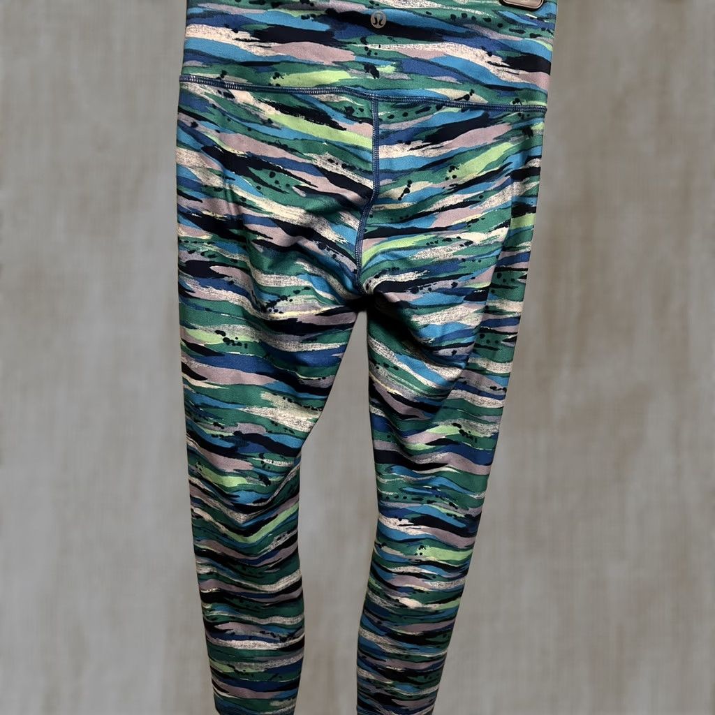 Lululemon Lululemon Multicolor Leggings Size 6 Women Size 28" / US 6 / IT 42 - 1 Thumbnail
