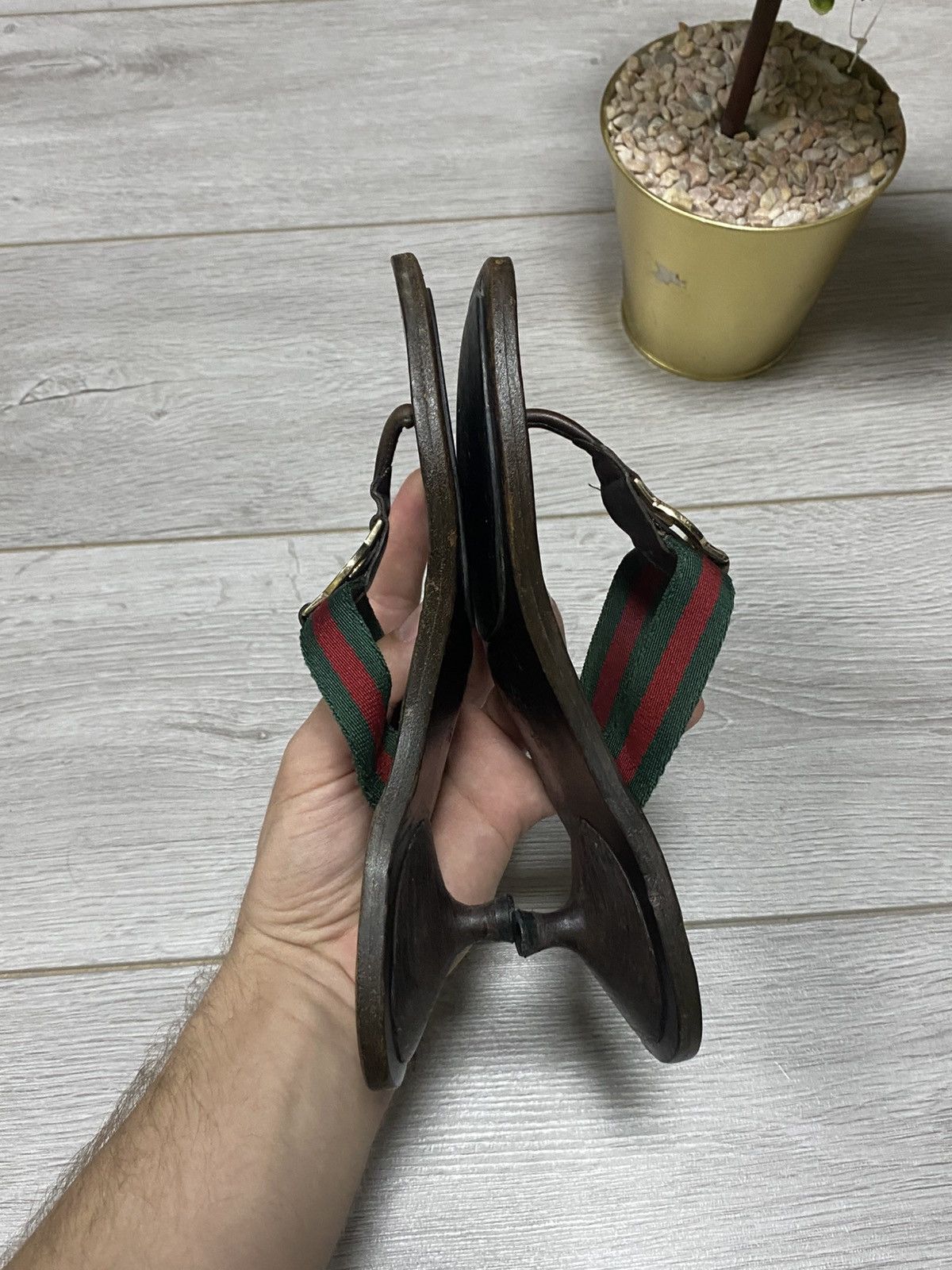 Gucci × Vintage Gucci web GG big logo heels wood flip-flops flats red green Size US 5 / IT 35 - 4 Thumbnail