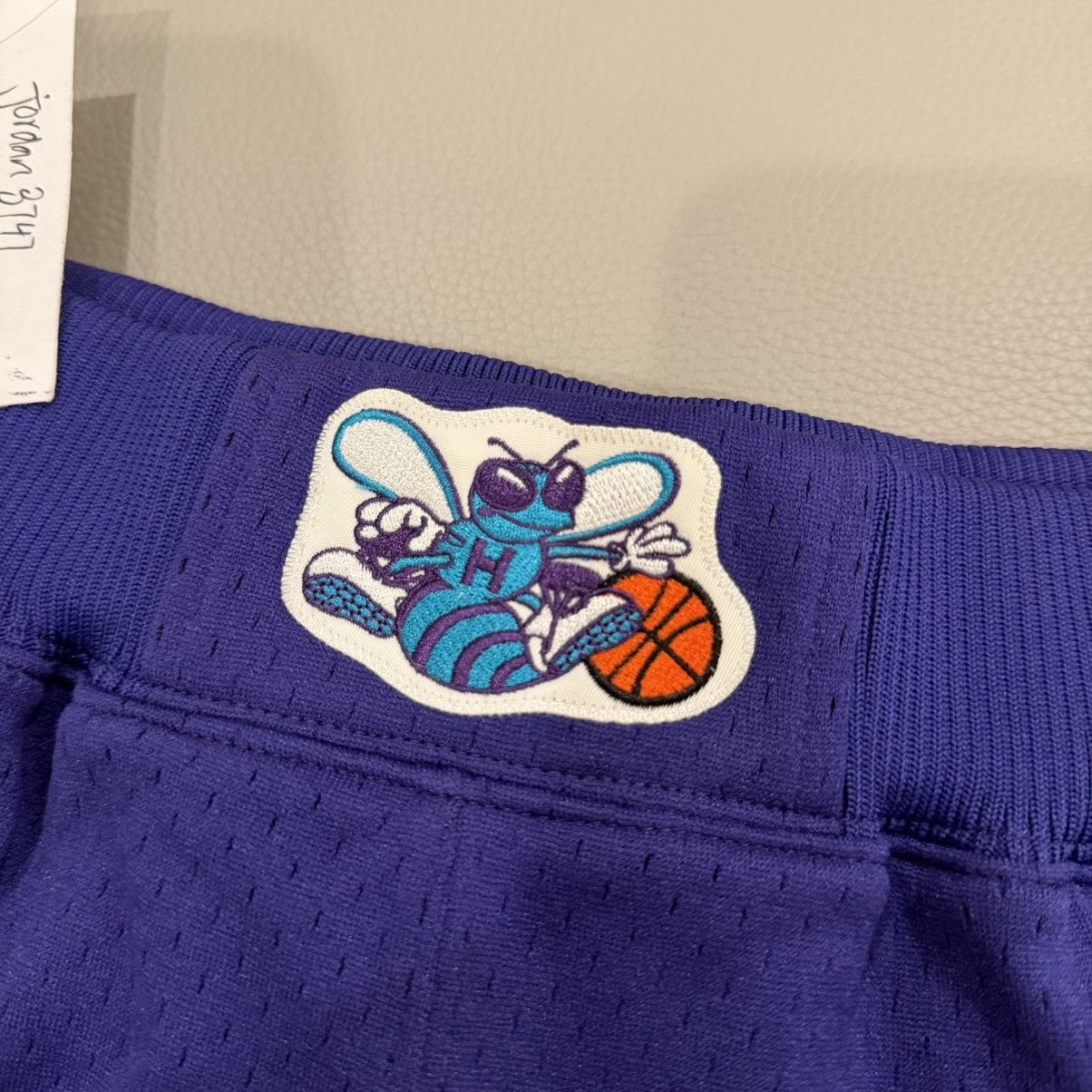 Just Don × Mitchell & Ness Just Don Mitchell and Ness Charlotte Hornets shorts Medium Size US 32 / EU 48 - 4 Thumbnail