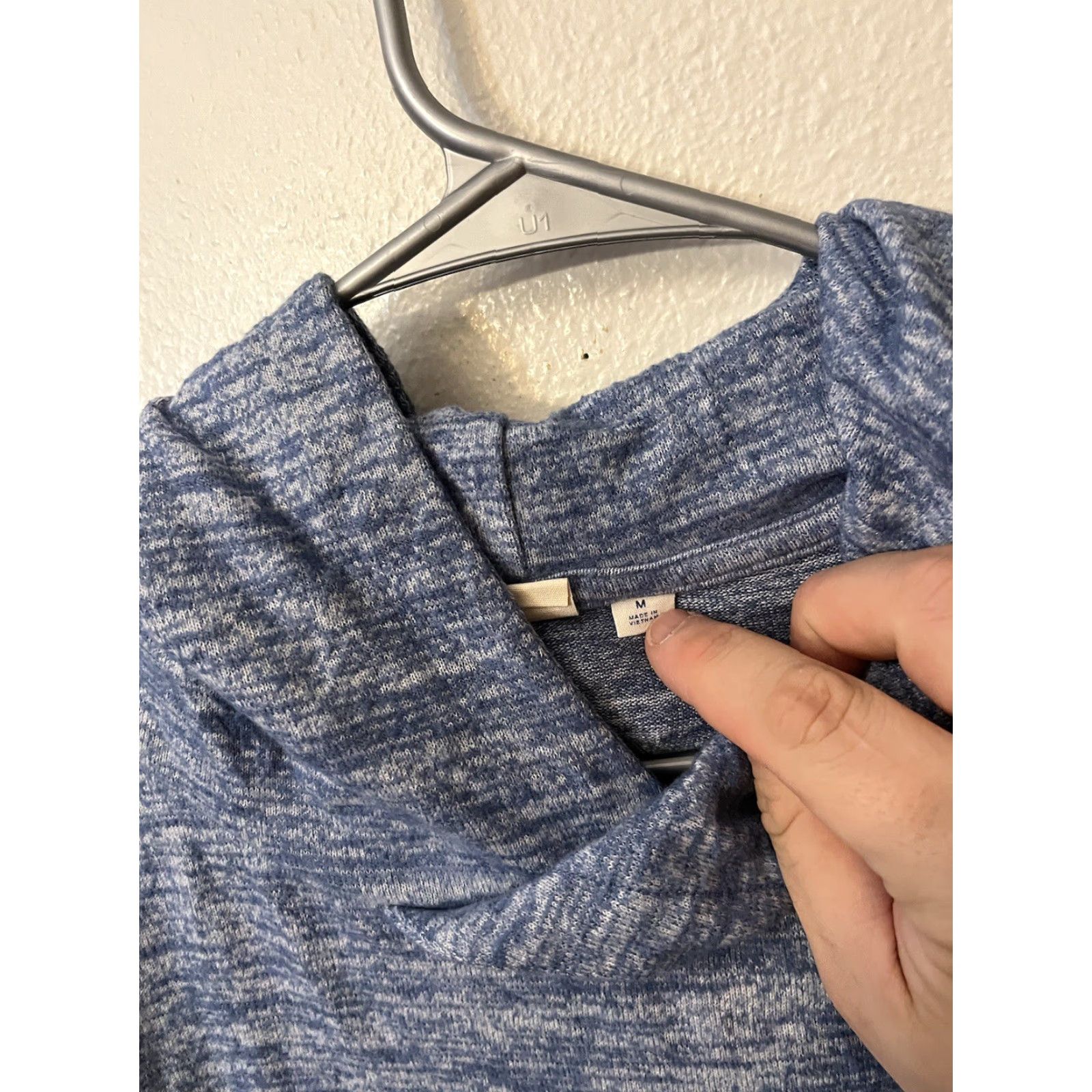 Gap Gap Hoodie Womens Medium Blue Heather Knit Polyester Blend Long Sleeve Pullover Size M / US 6-8 / IT 42-44 - 2 Thumbnail