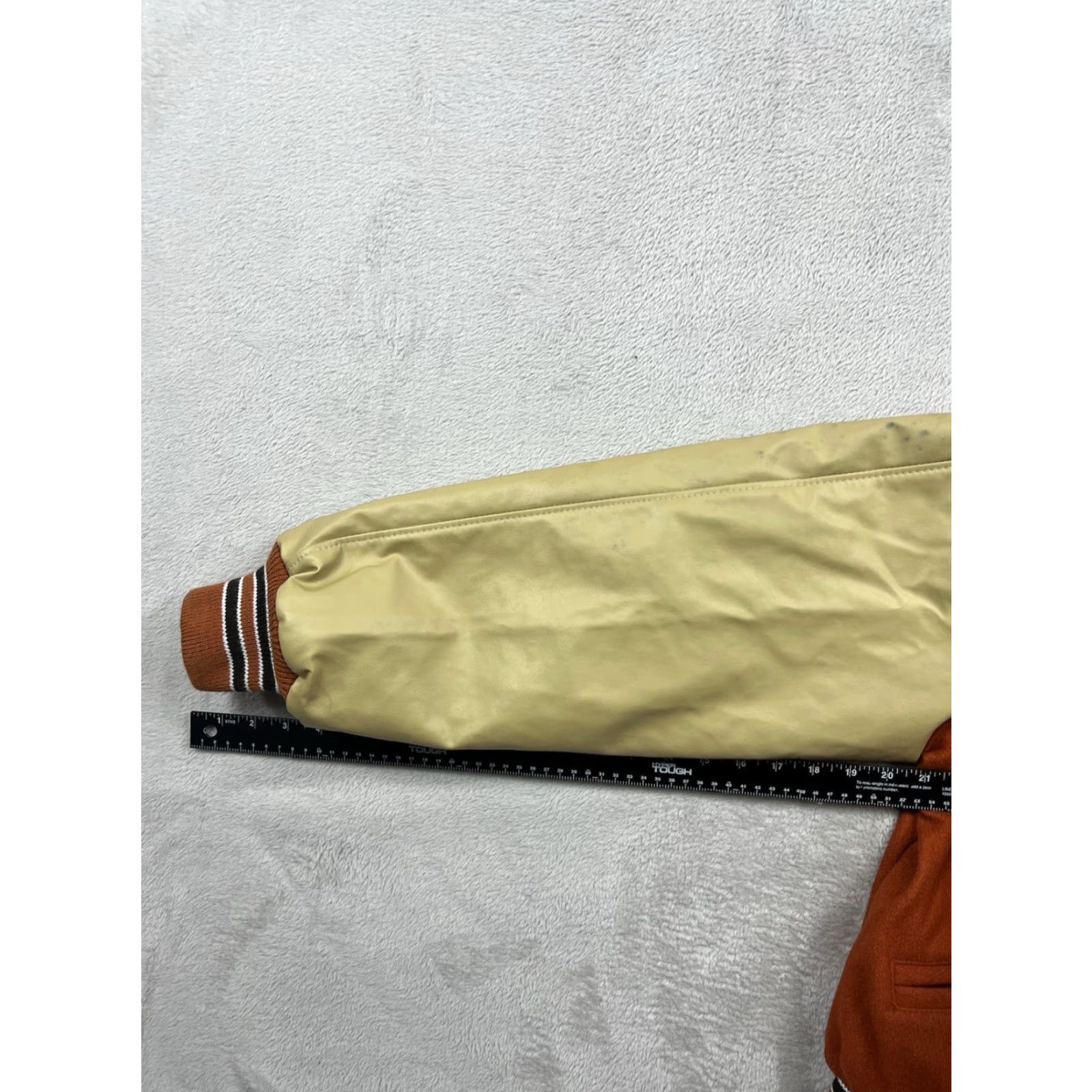 Vintage VINTAGE Howe Athletic Apparel Varsity Jacket Orange L Mens Wool Satin Mid-Length Size US L / EU 52-54 / 3 - 8 Thumbnail
