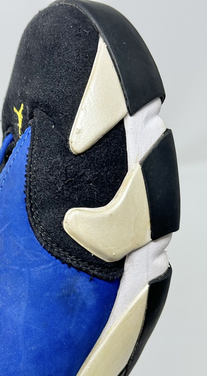 Jordan Brand × Nike Nike Air Jordan XIV 14 Low Laney 2015 Retro size 12 Size US 12 / EU 45 - 17 Thumbnail