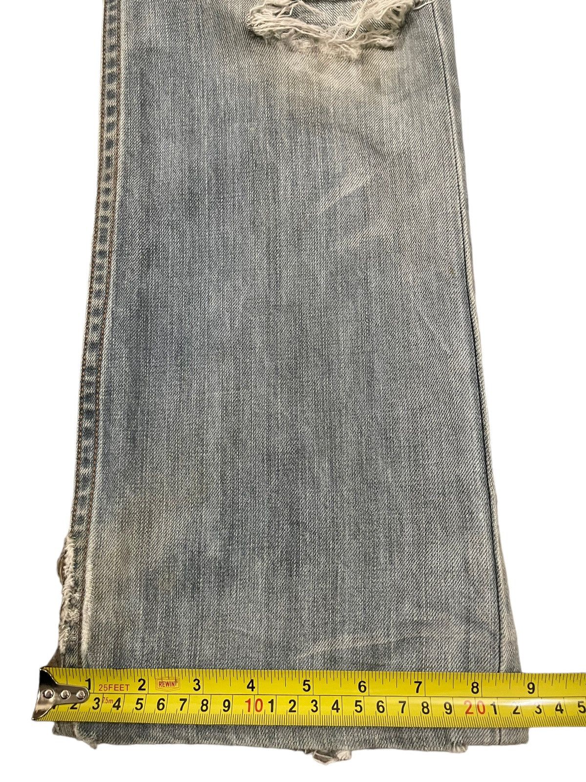 Levi's Vintage 90s Levis Blue Wash Distress Style Jeans Size US 30 / EU 46 - 14 Thumbnail