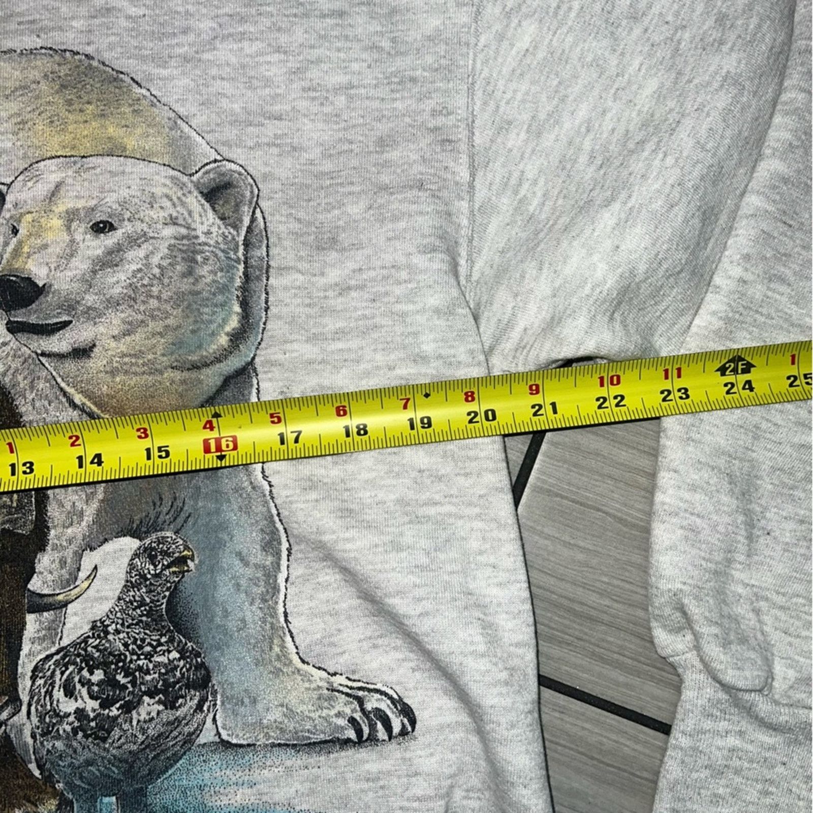 Jerzees 90s Jerzees Arctic Wildlife White Crewneck Sweatshirt Size US L / EU 52-54 / 3 - 9 Thumbnail