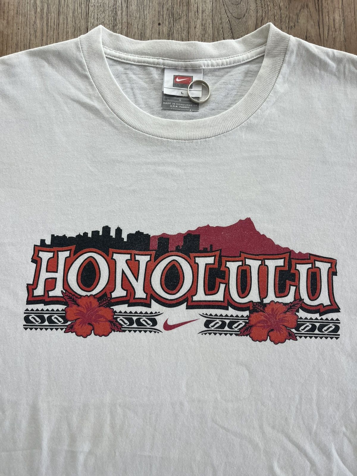 Nike × Vintage Vintage NIKE Honolulu Collection Marathon 00’s Tshirt Size US L / EU 52-54 / 3 - 5 Thumbnail