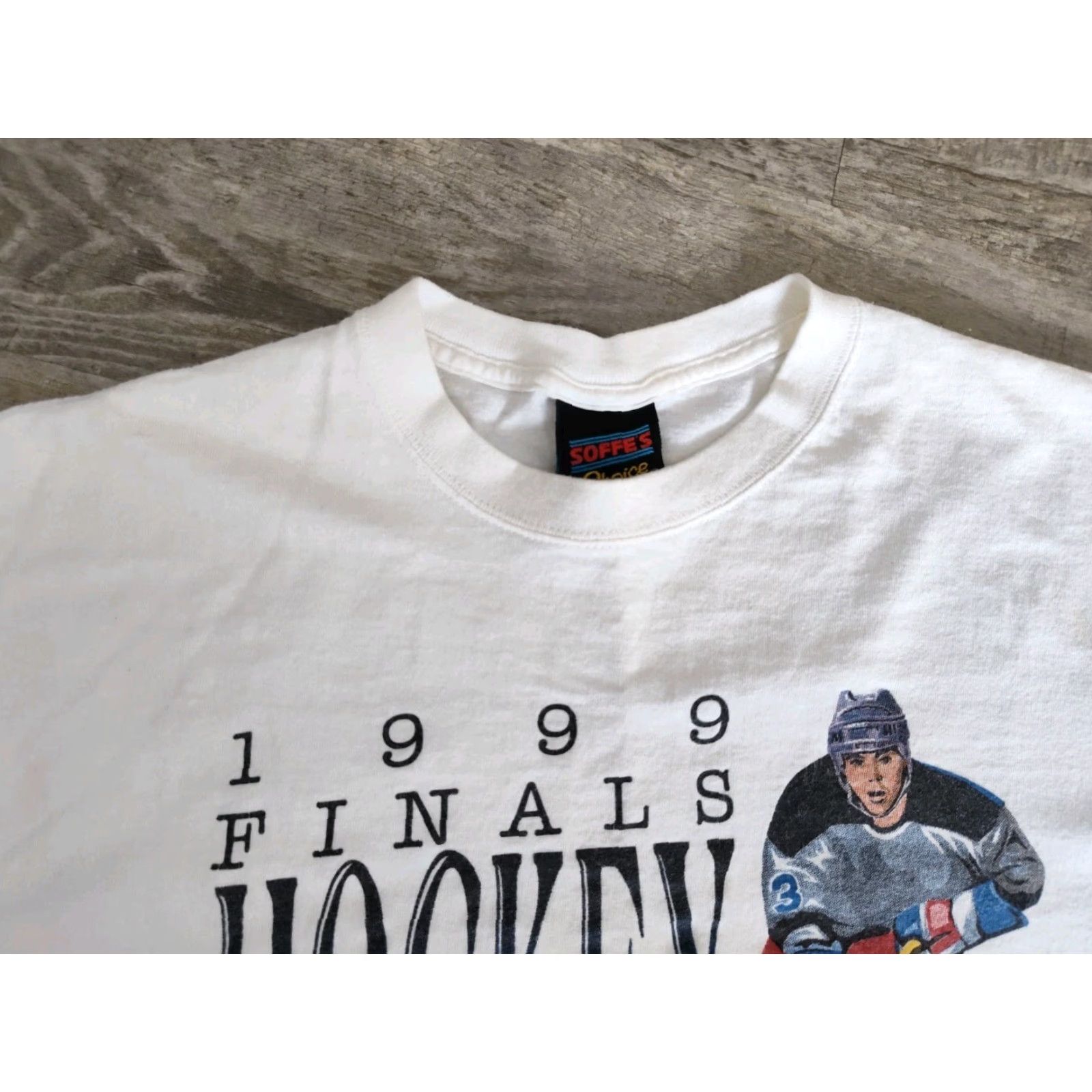 Soffe VINTAGE 1999 MHSAA Michigan High School Hockey Finals T-Shirt XL White Graphic Print Mens Size US XL / EU 56 / 4 - 3 Thumbnail