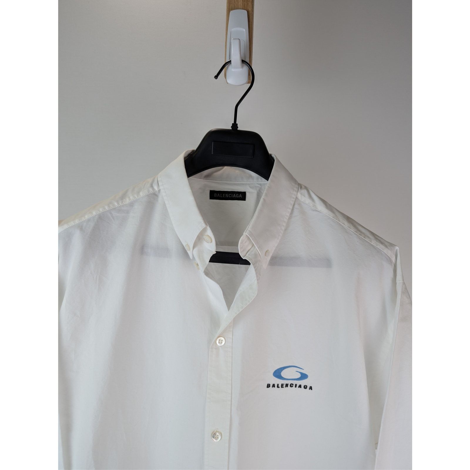 Balenciaga o1rshd1 Long-Sleeve Large Fit Cotton Poplin Shirt in White Size US XXL / EU 58 / 5 - 7 Thumbnail