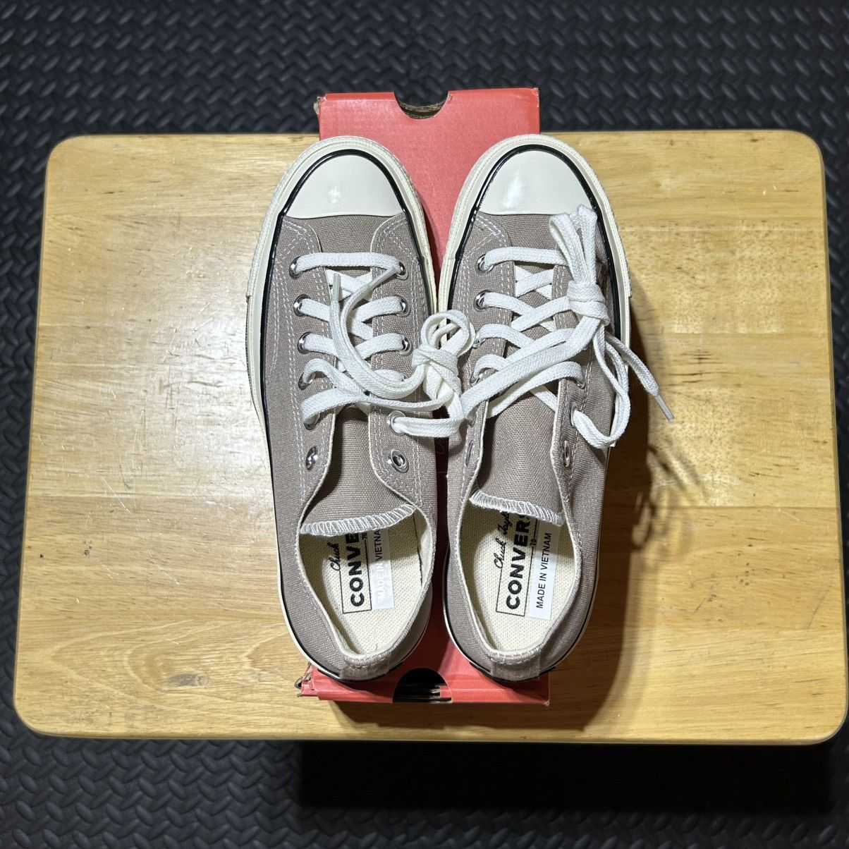 Converse Converse Chuck 70 Ox Low Vintage Cargo Egret Women’s 6.5 NEW Size US 6.5 / IT 36.5 - 5 Thumbnail
