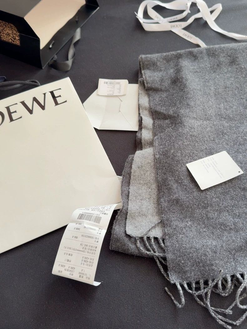 Loewe Loewe Gray Wool Scarf New - dmc Size ONE SIZE - 1 Thumbnail