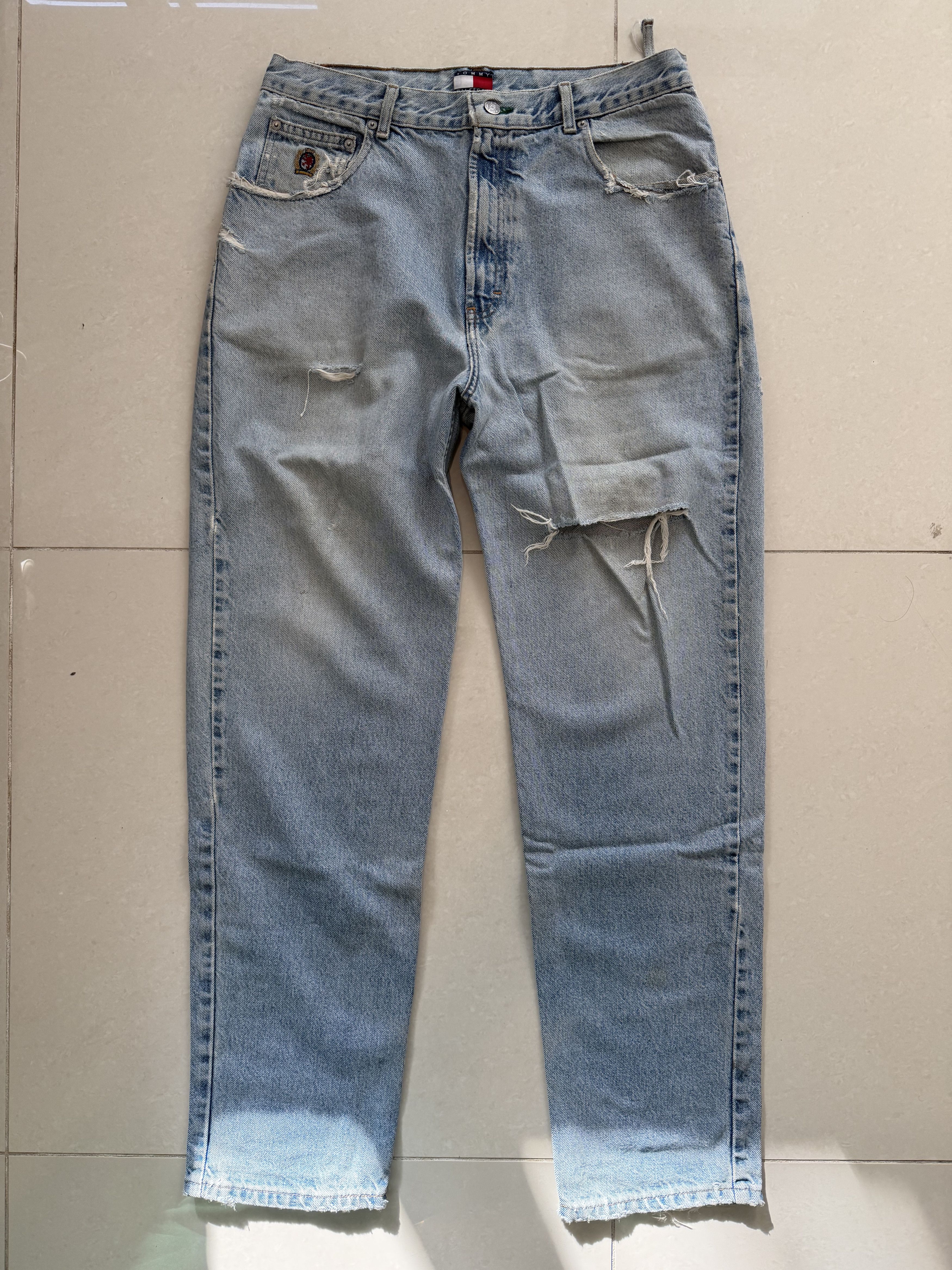 Tommy Hilfiger Tommy Hilfiger Distressed Denim Size US 31 - 1 Thumbnail