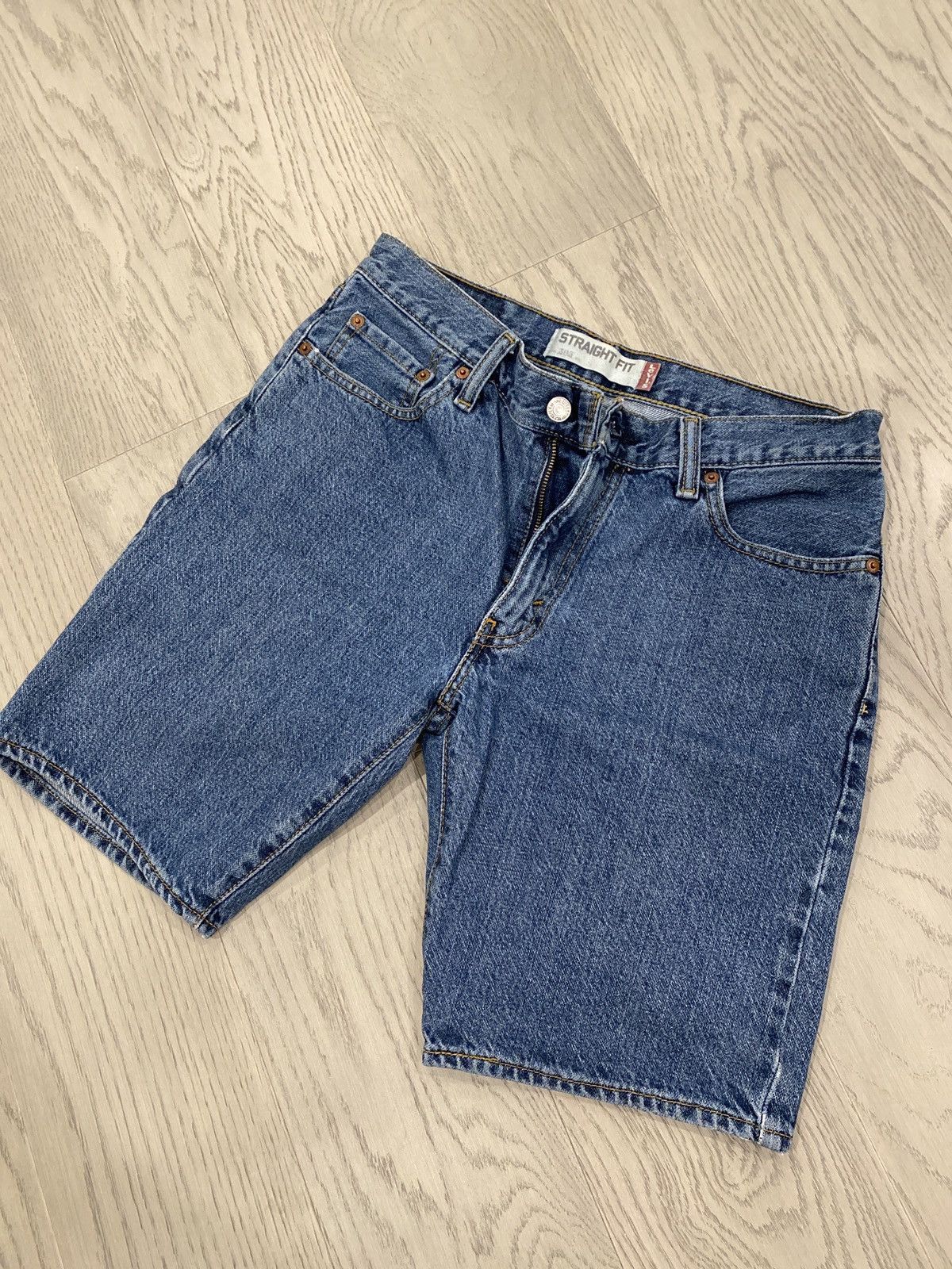 Levi's Levi’s 505 Straight Fit Jean Shorts Size US 30 / EU 46 - 2 Thumbnail