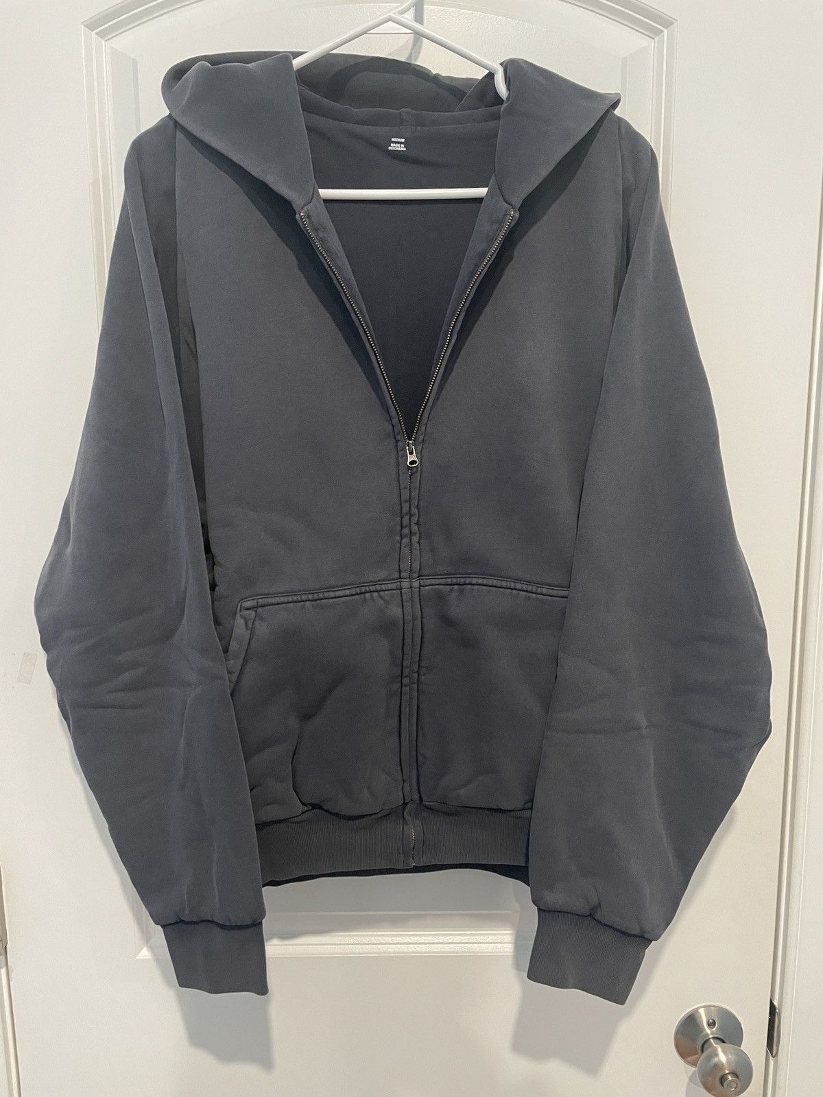Balenciaga × Gap × Yeezy Yeezy Gap Zip Up Hoodie Poetic Black Medium Size US M / EU 48-50 / 2 - 2 Thumbnail