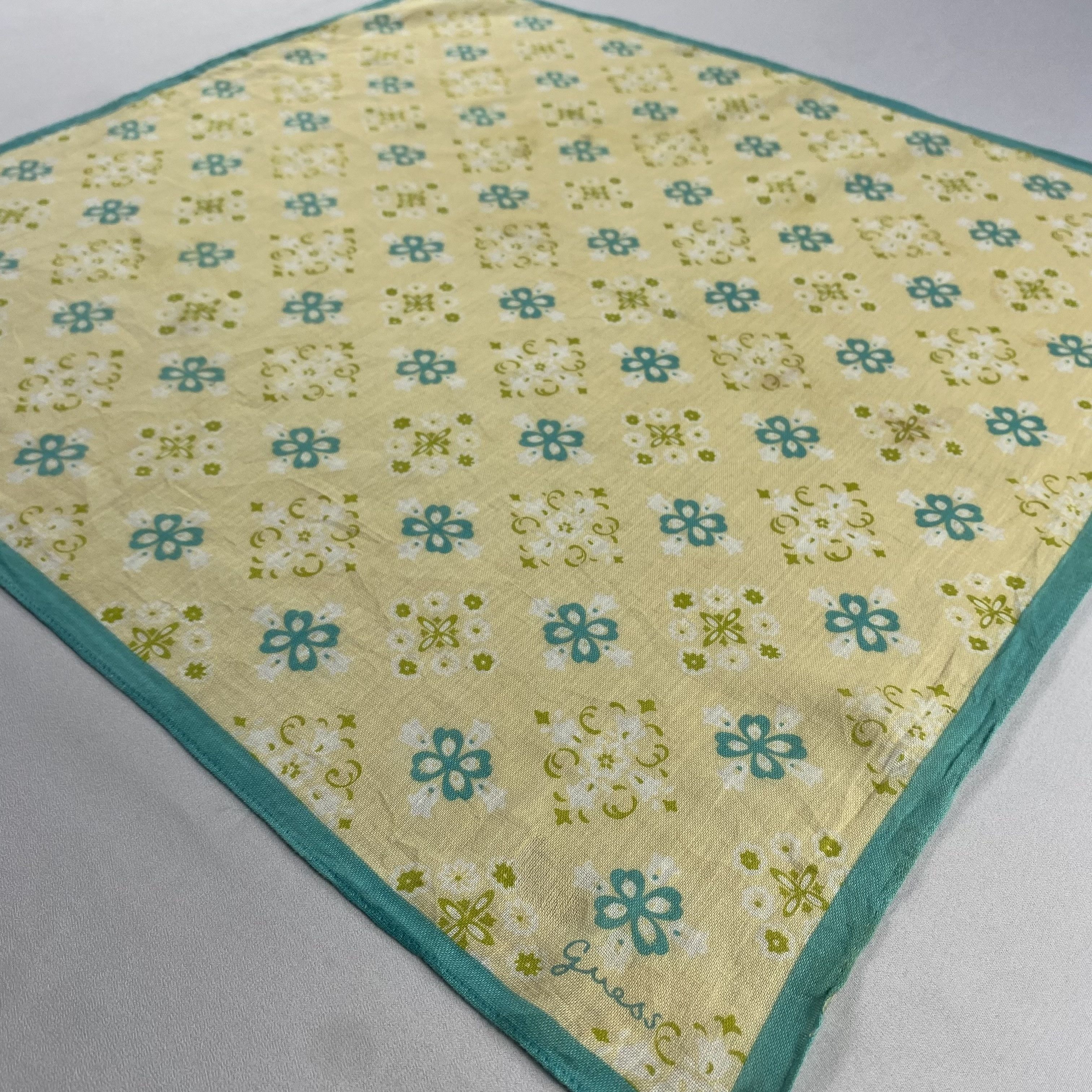 Guess × Vintage Guess Handkerchief / Neckerchief / Bandana-P1730 Size ONE SIZE - 2 Thumbnail
