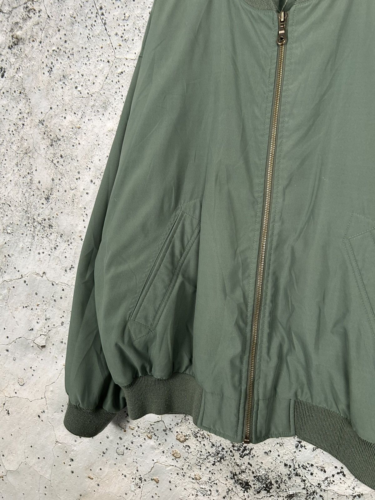 Vintage Vintage Green Bomber Military Jacket Outdoor Archive Japan Size US XL / EU 56 / 4 - 6 Thumbnail