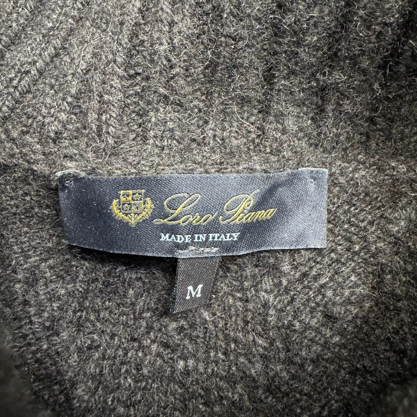 Loro Piana Brown Cable Knit Turtleneck Sweater. Size US M / EU 48-50 / 2 - 2 Thumbnail