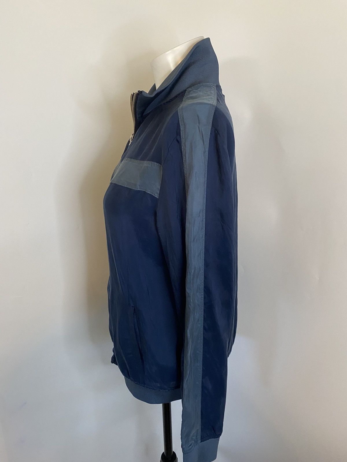 Vintage Trouve 70s Med Two Tone Blue Luxe Zip Up Track Jogger Jacket Size M / US 6-8 / IT 42-44 - 3 Thumbnail