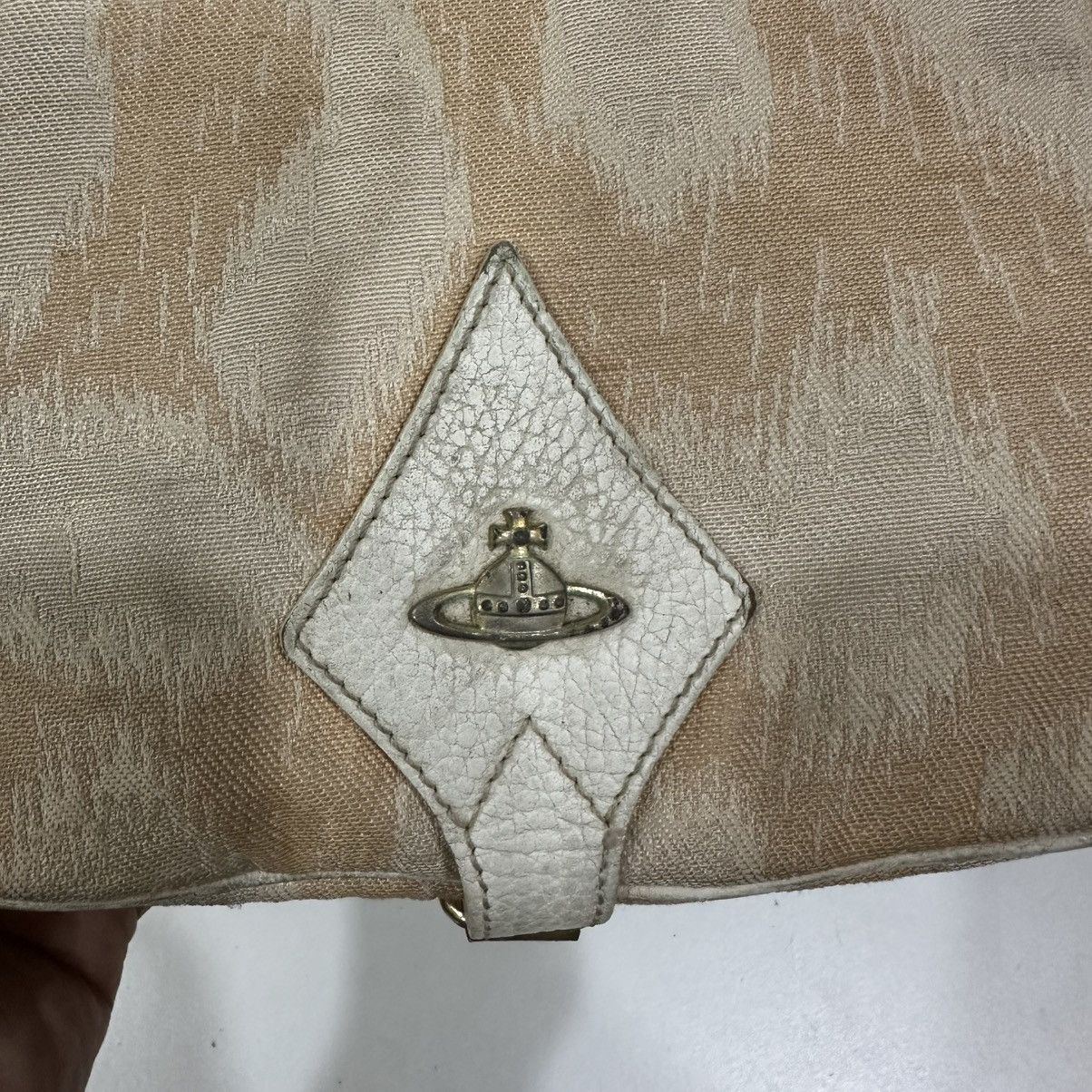 Vivienne Westwood ‼️YES‼️ VINTAGE VIVIENNE WESTWOOD CROSSBODY LIKE SAUMUR BAG Size ONE SIZE - 4 Thumbnail