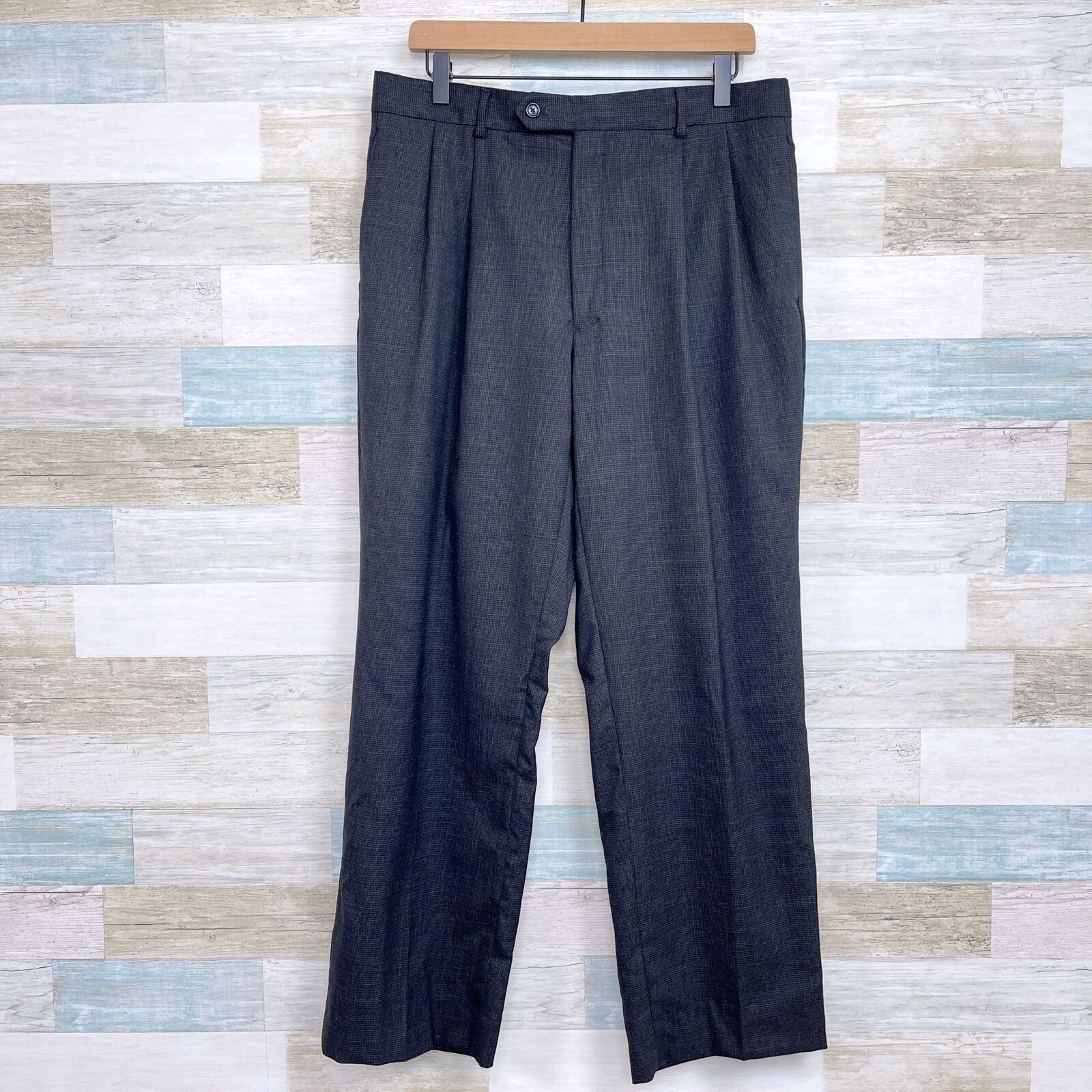 Jos. A. Bank Jos A Bank Wool 2 Piece Suit Dark Gray Two Button 40R 34x29 Size 40R - 9 Thumbnail