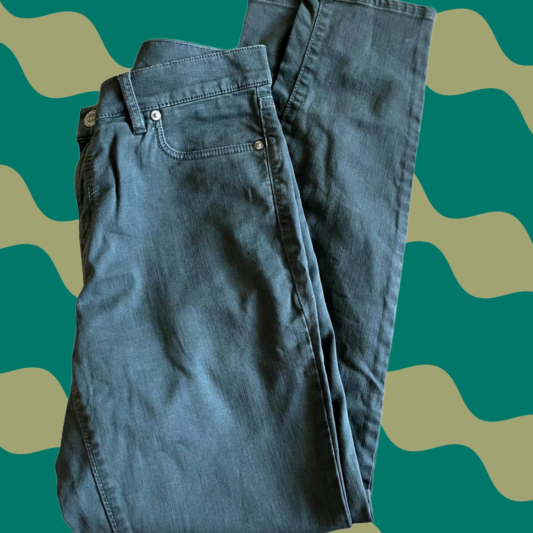 Loft VINTAGE The Loft Green Skinny Work Slacks Size 4 Women Pants Slim Fit Small 28W 36Outseam Green Womens Slacks Size ONE SIZE - 1 Thumbnail