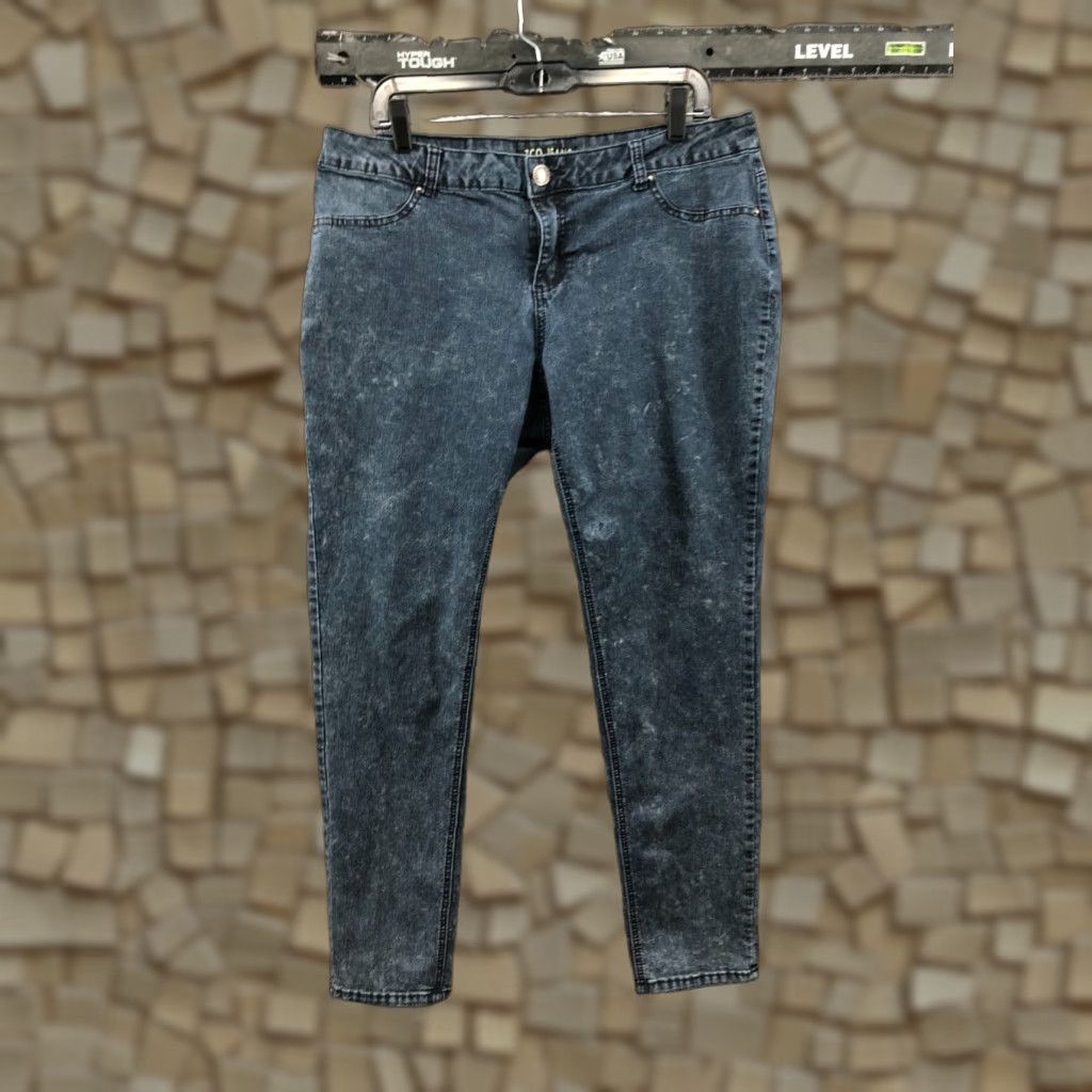 Denime ZCO Jeans Size 18 Womens Mid Rise Medium Wash Blue Denim Jeans Size 40" / US 18 - 1 Thumbnail