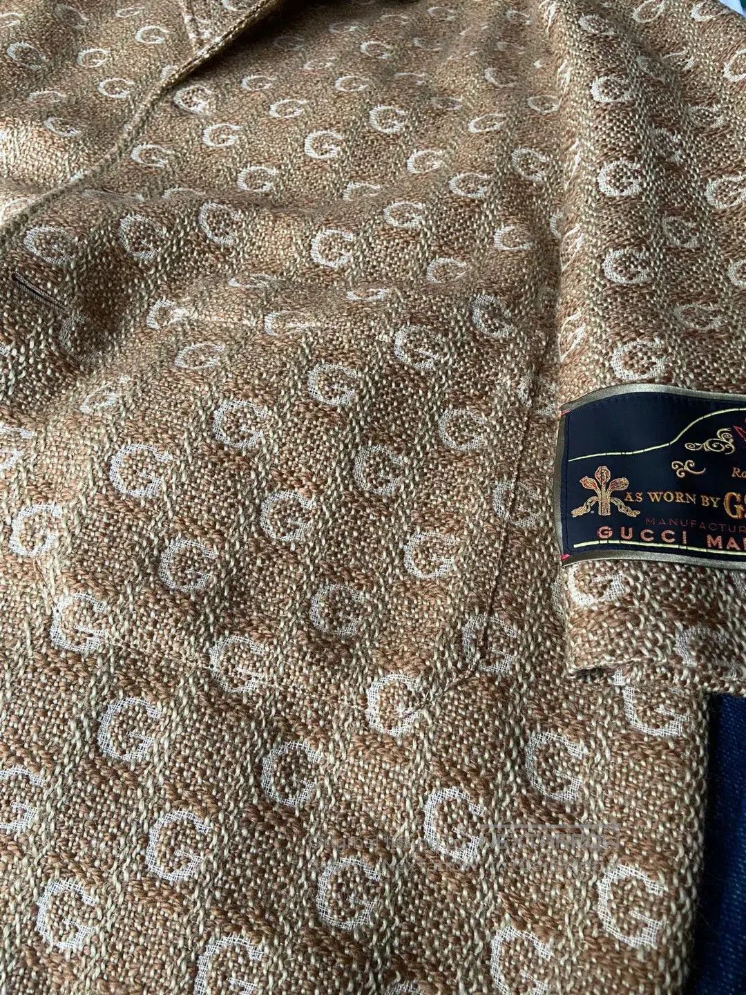 Gucci gucci logo embroidered trench coat. Size US L / EU 52-54 / 3 - 2 Thumbnail