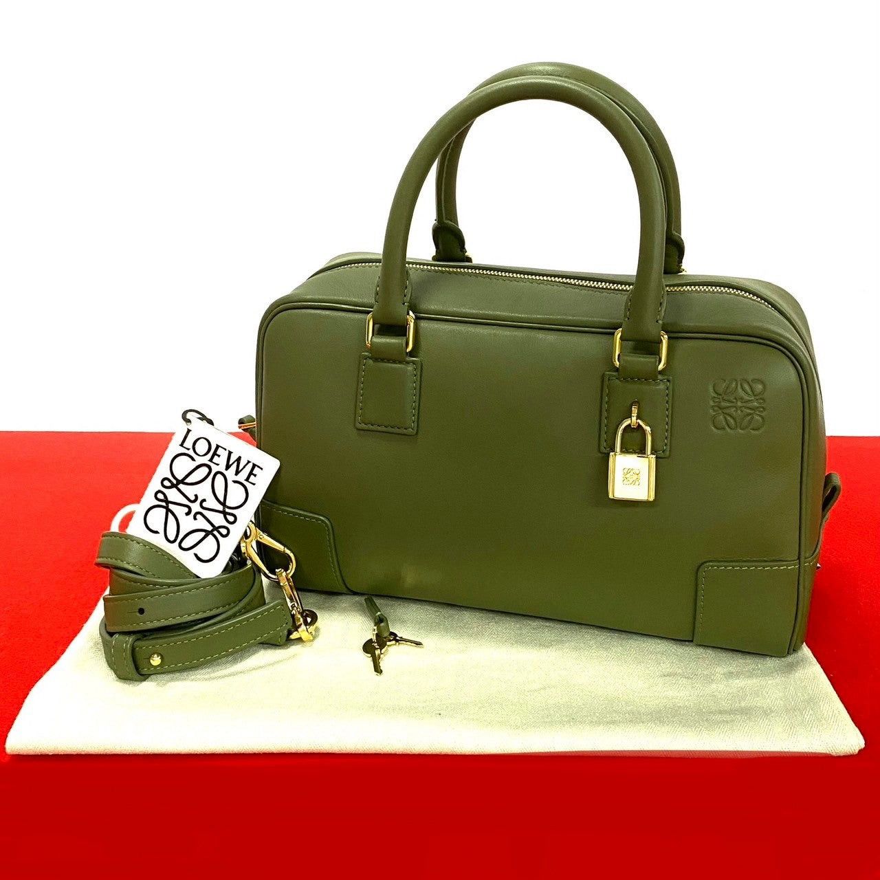 Loewe Loewe Handbag Green Leather Size ONE SIZE - 1 Thumbnail