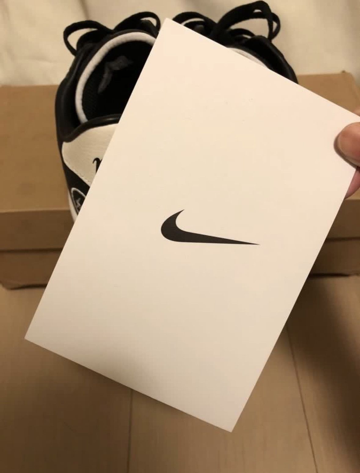 Nike nike fragment zoom tennis clasic hf for sichuan earthquake Size US 8.5 / EU 41-42 - 3 Thumbnail