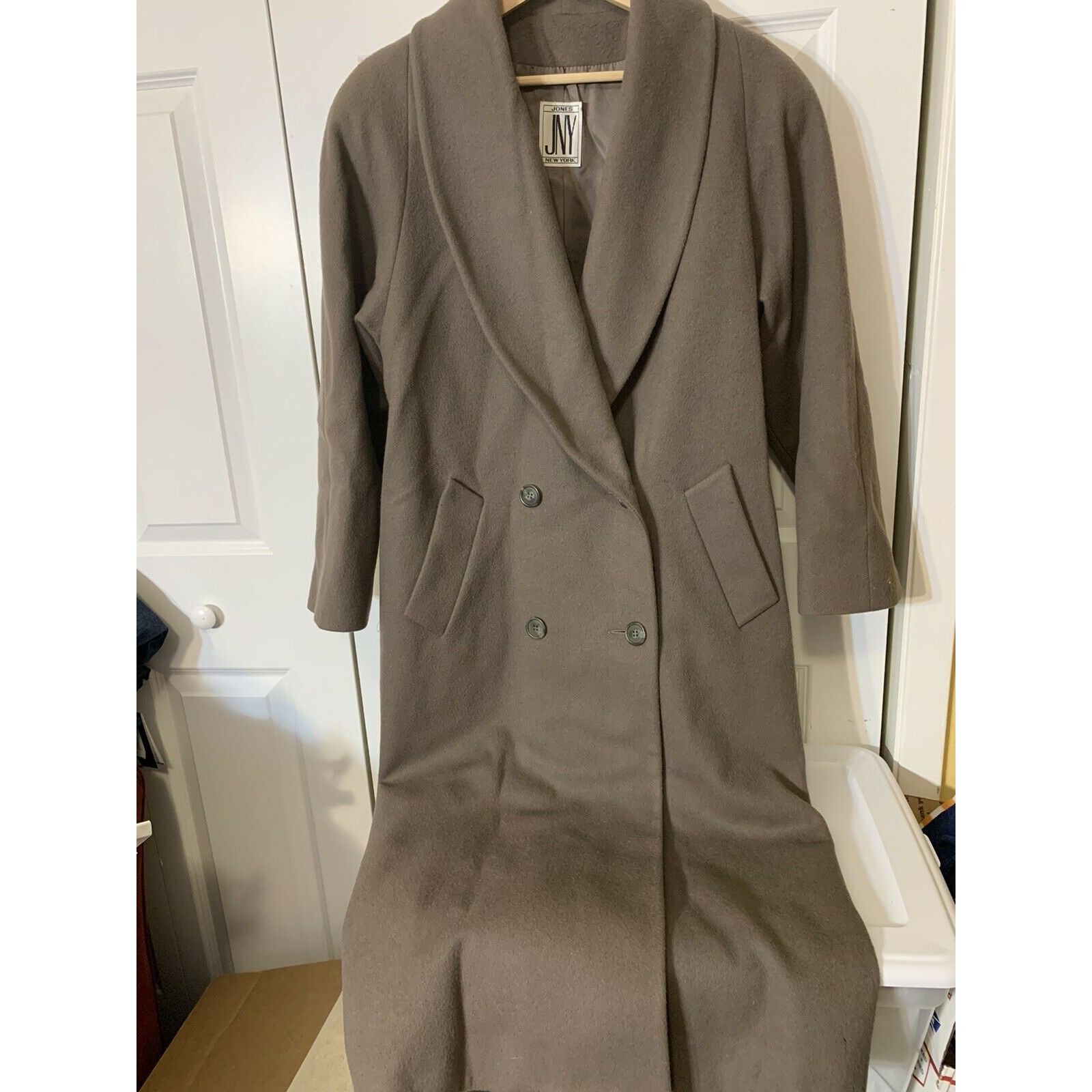 Jones New York Jones New York 100% Wool brown Double Breasted Sz L Trench C Size L / US 10 / IT 46 - 5 Thumbnail
