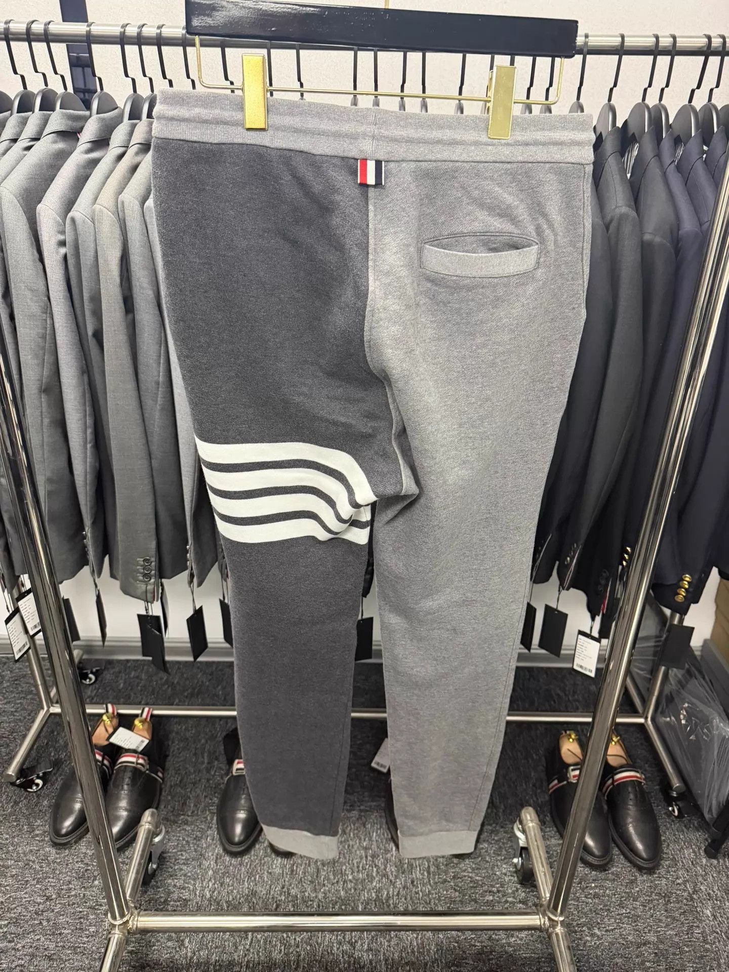 Thom Browne Thom Browne men's 4-bar color blocked track pants Size US 34 / EU 50 - 3 Thumbnail