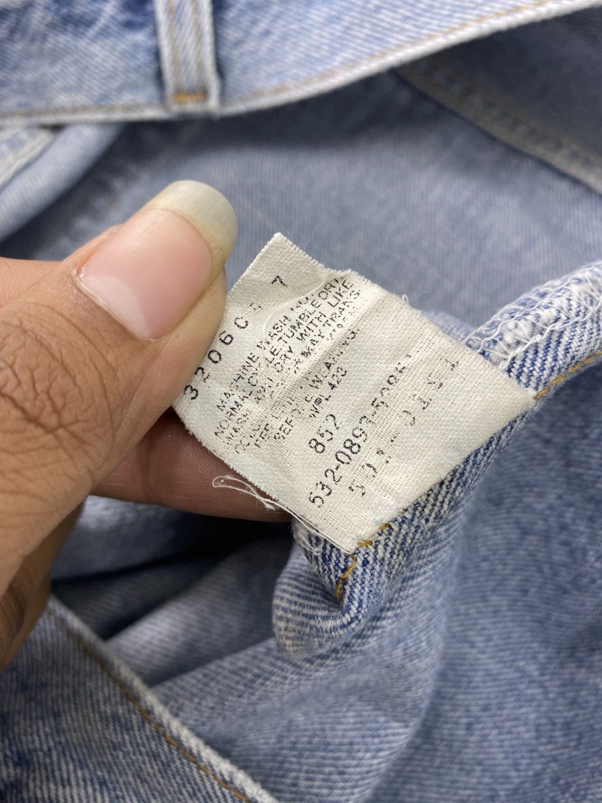 Levi's Vintage Clothing 🇺🇸1990s Vintage Levis 501 USA Straight 32x33 Light Blue Jeans Size US 30 / EU 46 - 12 Thumbnail