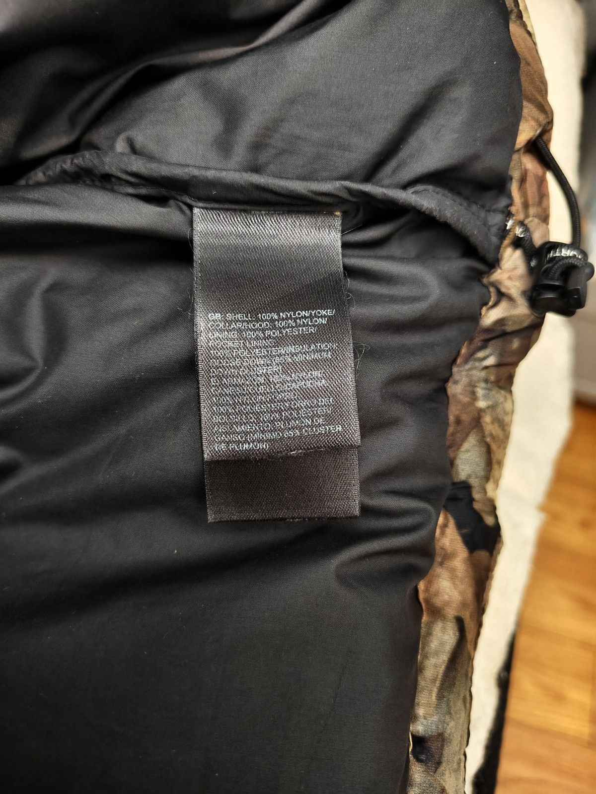 Supreme × The North Face Supreme tnf the north face leaves nuptse Jacket Size US XL / EU 56 / 4 - 5 Thumbnail