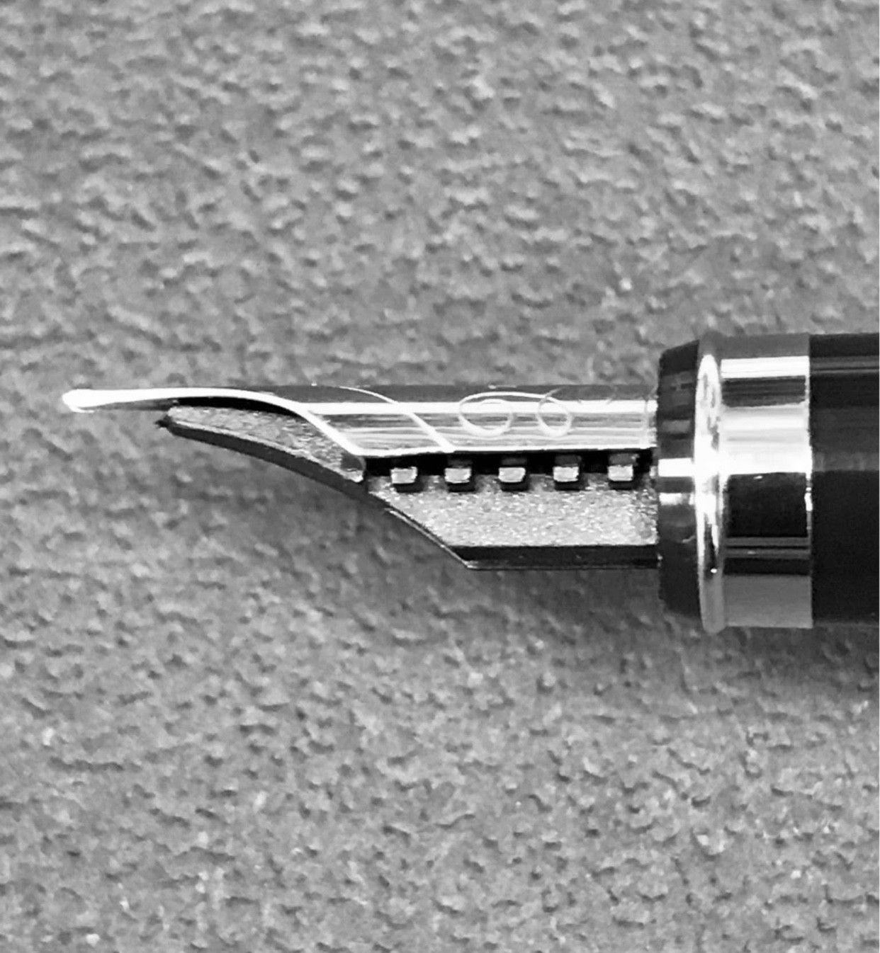 Tiffany & Co. Vintage Tiffany & Co. Sterling Silver 18Kt WG fountain Pen Size ONE SIZE - 5 Thumbnail