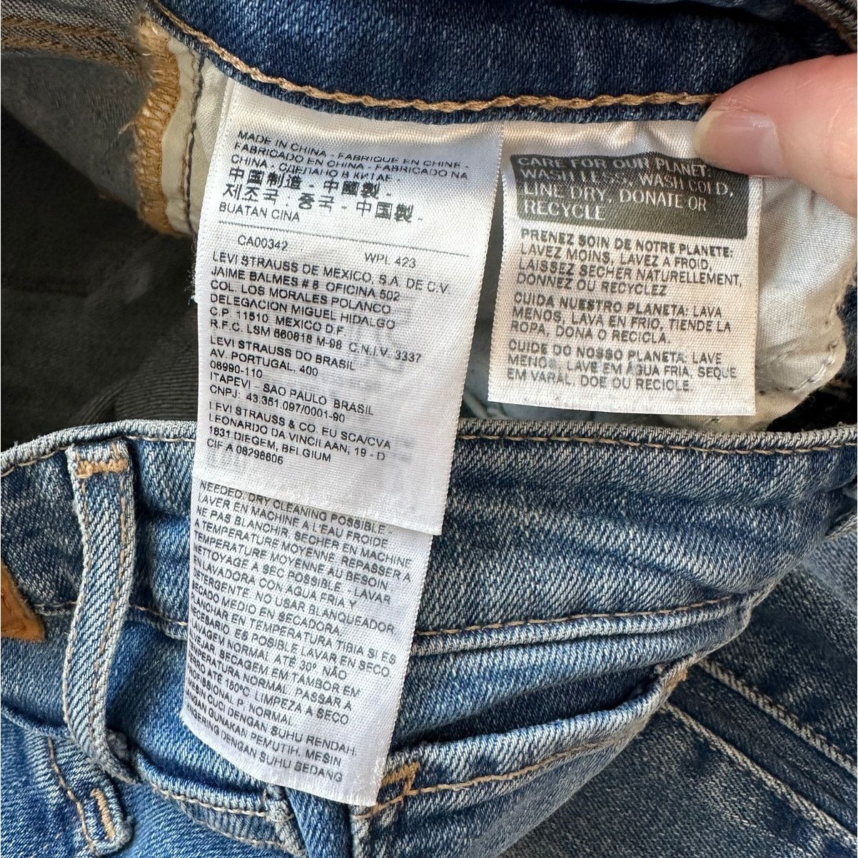 Levi's Levis Medium Wash 721 HighRise Distress Knee Skinny Jean 25 Size 25" / US 0 / IT 36 - 7 Thumbnail