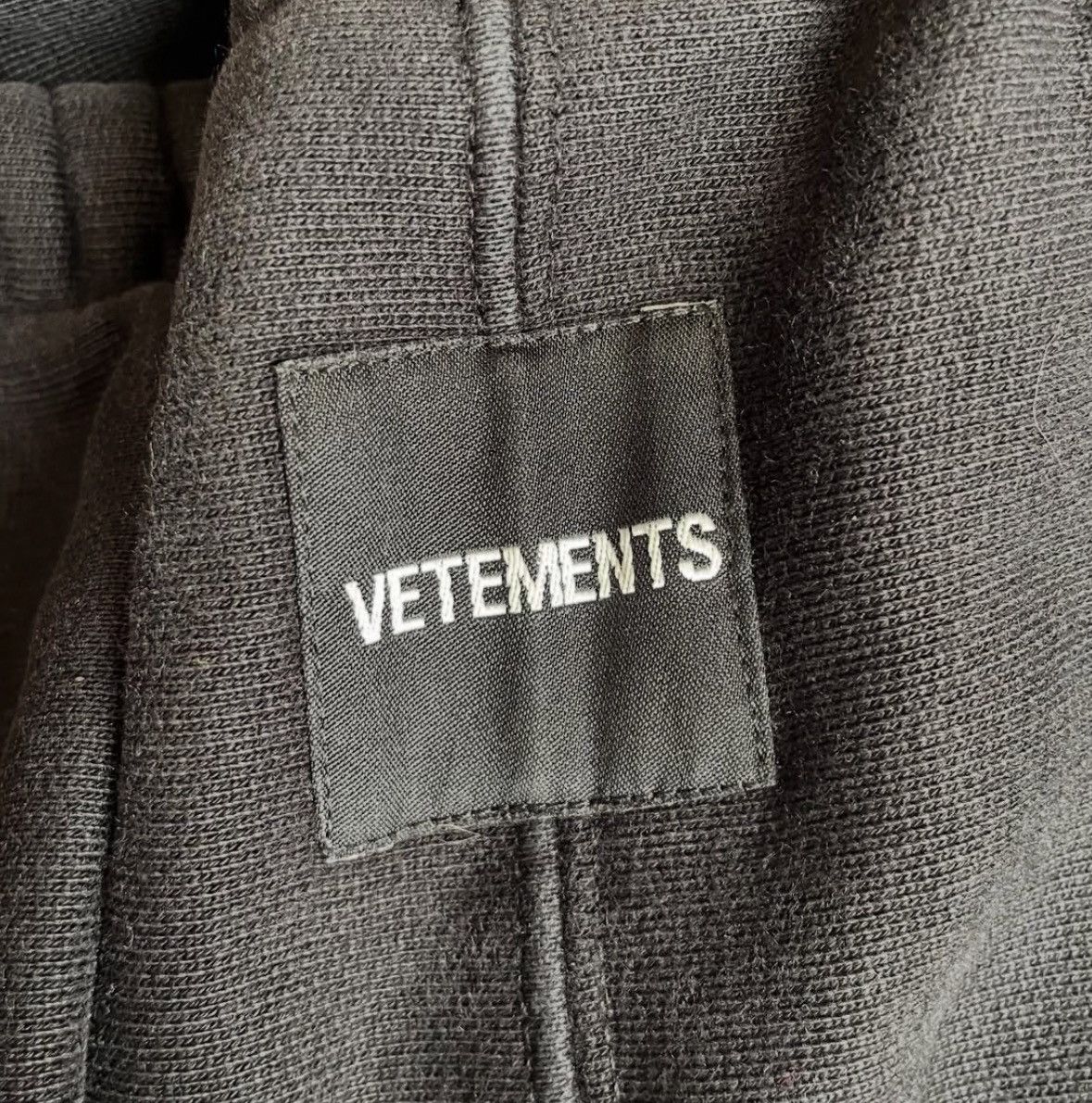 Vetements Vetements FW19 Spellout Sweats Size US 30 / EU 46 - 6 Thumbnail