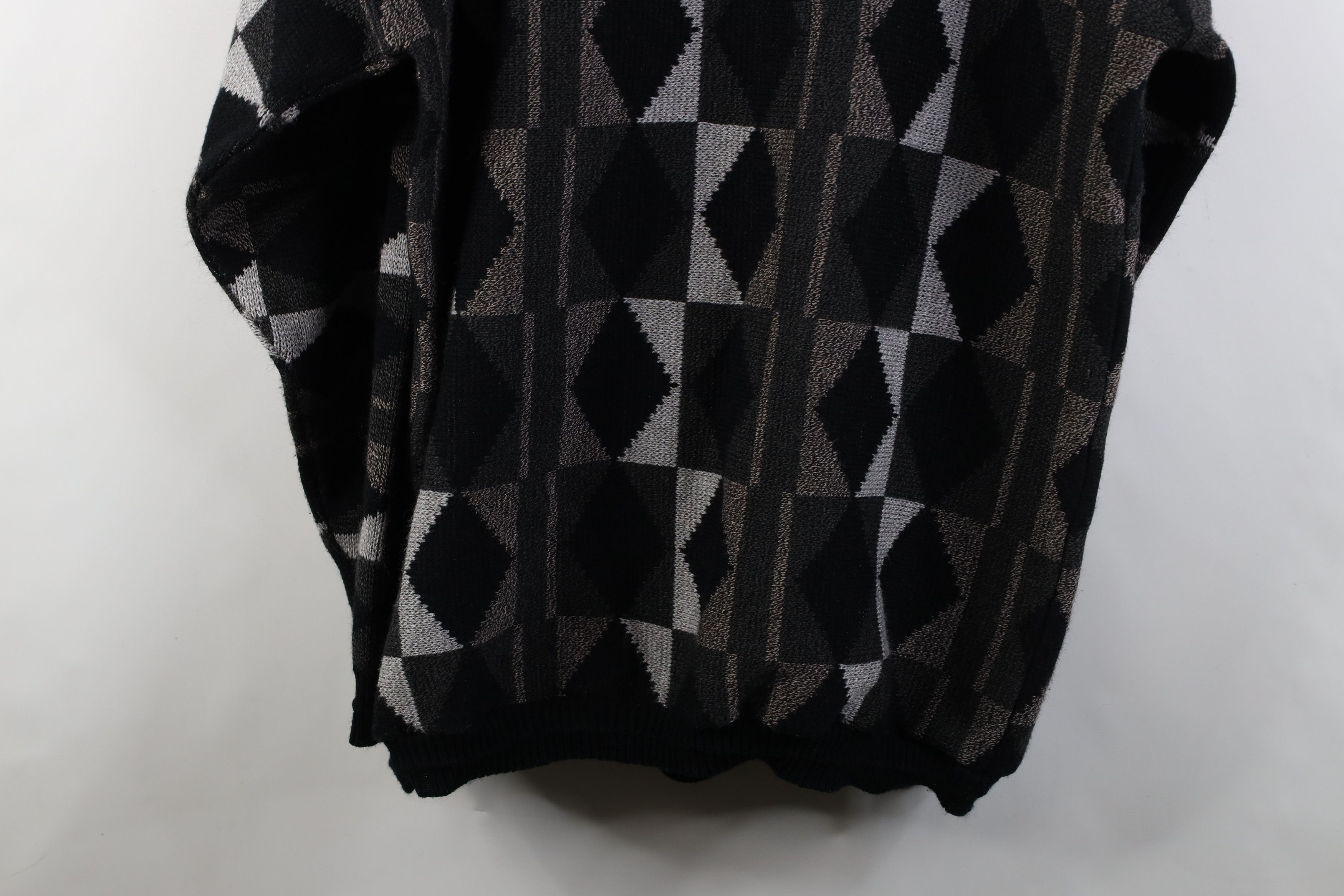 Vintage Vintage 90s Streetwear Geometric Knit Sweater Earth Tone Size US XXL / EU 58 / 5 - 12 Thumbnail