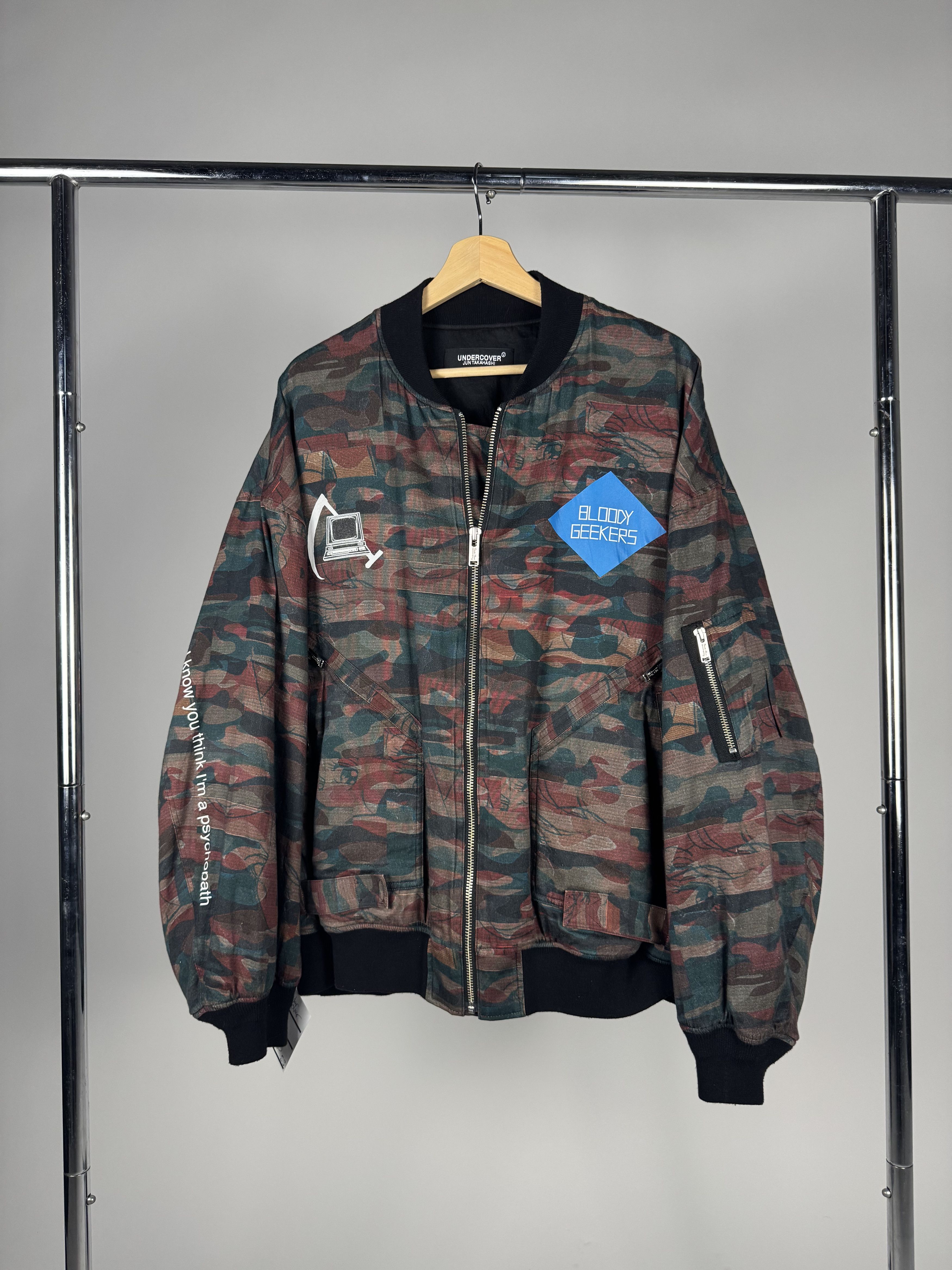 Jun Takahashi × Undercover undercover bloody geekers camo bomber 