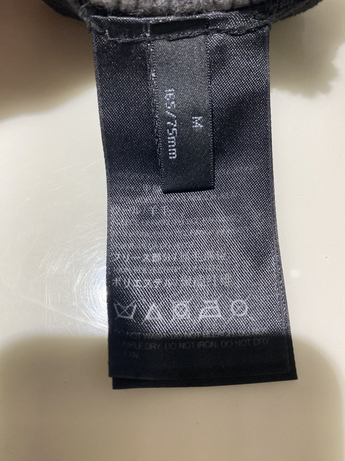 Adidas × Y-3 × Yohji Yamamoto Adidas Y-3 Woman’s Mittens Glove with strap Size ONE SIZE - 8 Thumbnail
