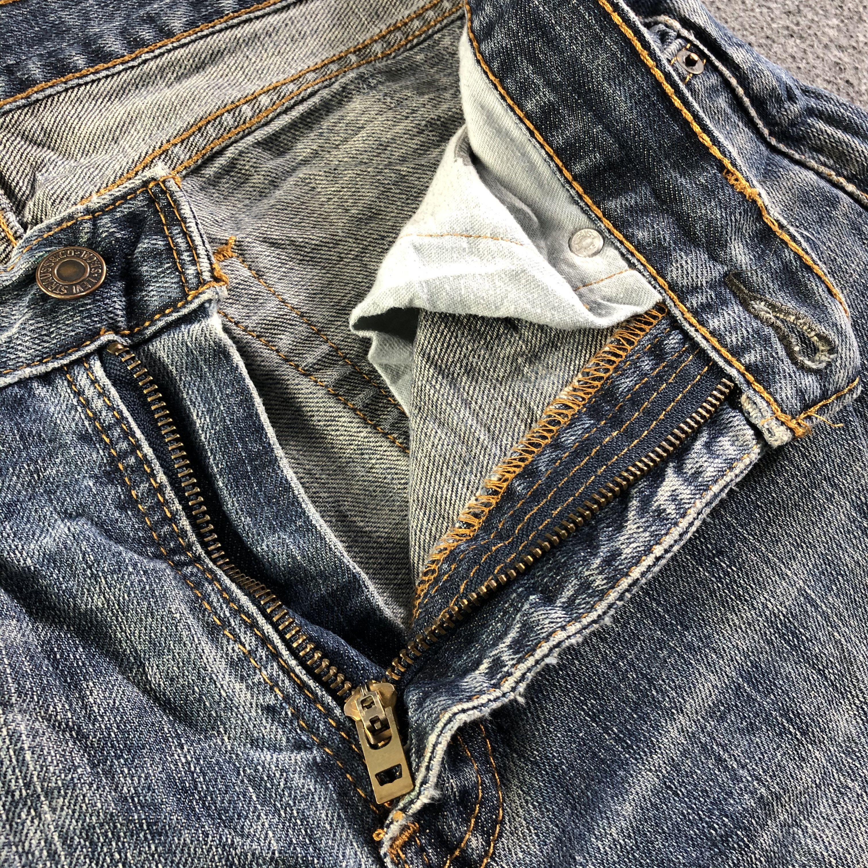 Levi's Vintage Levis 505 Jeans-J4109 Size US 33 - 8 Thumbnail