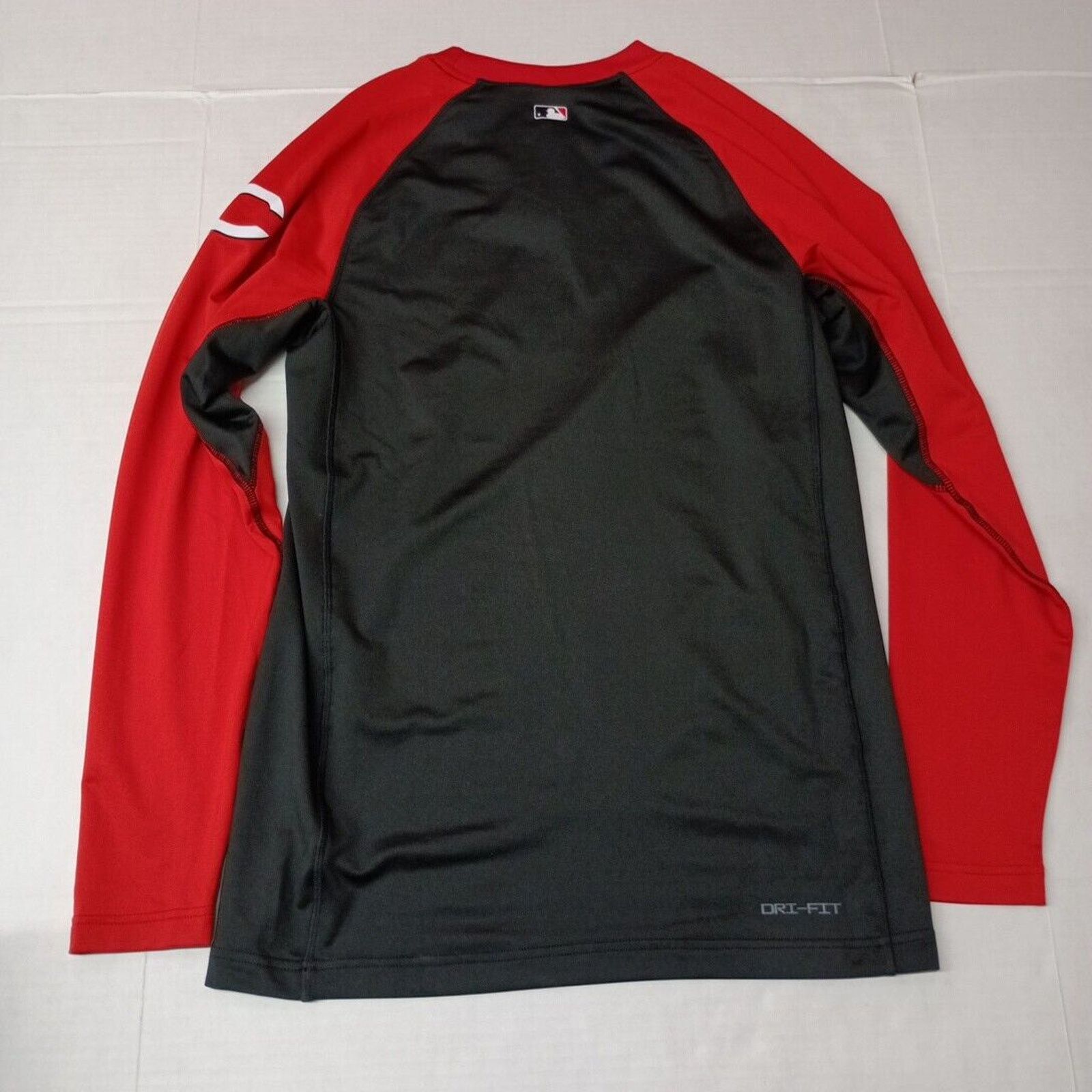 Nike Nike Authentic Collection Cincinnati Reds Raglan Shirt M Size US M / EU 48-50 / 2 - 9 Thumbnail