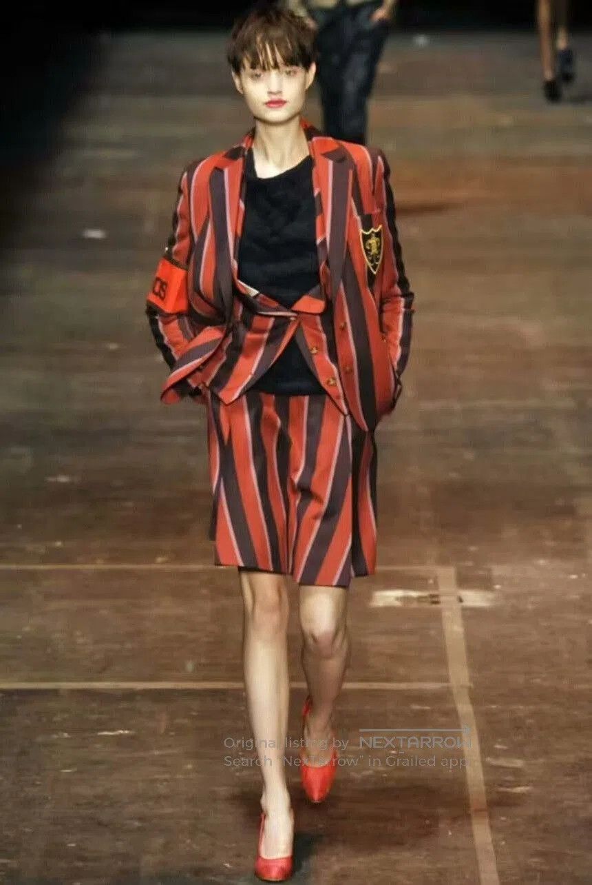 Vivienne Westwood vivienne westwood red black striped jacket. Size M / US 6-8 / IT 42-44 - 3 Thumbnail
