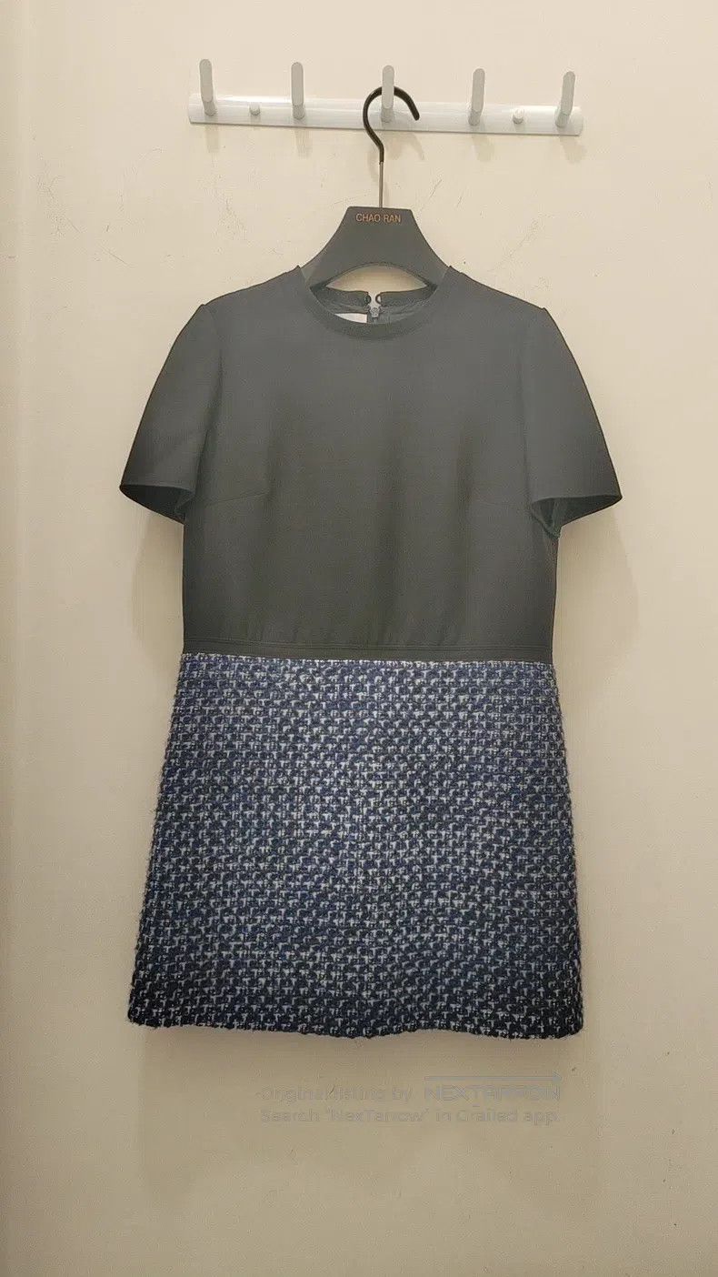 Valentino Valentino dress Size L / US 10 / IT 46 - 1 Thumbnail