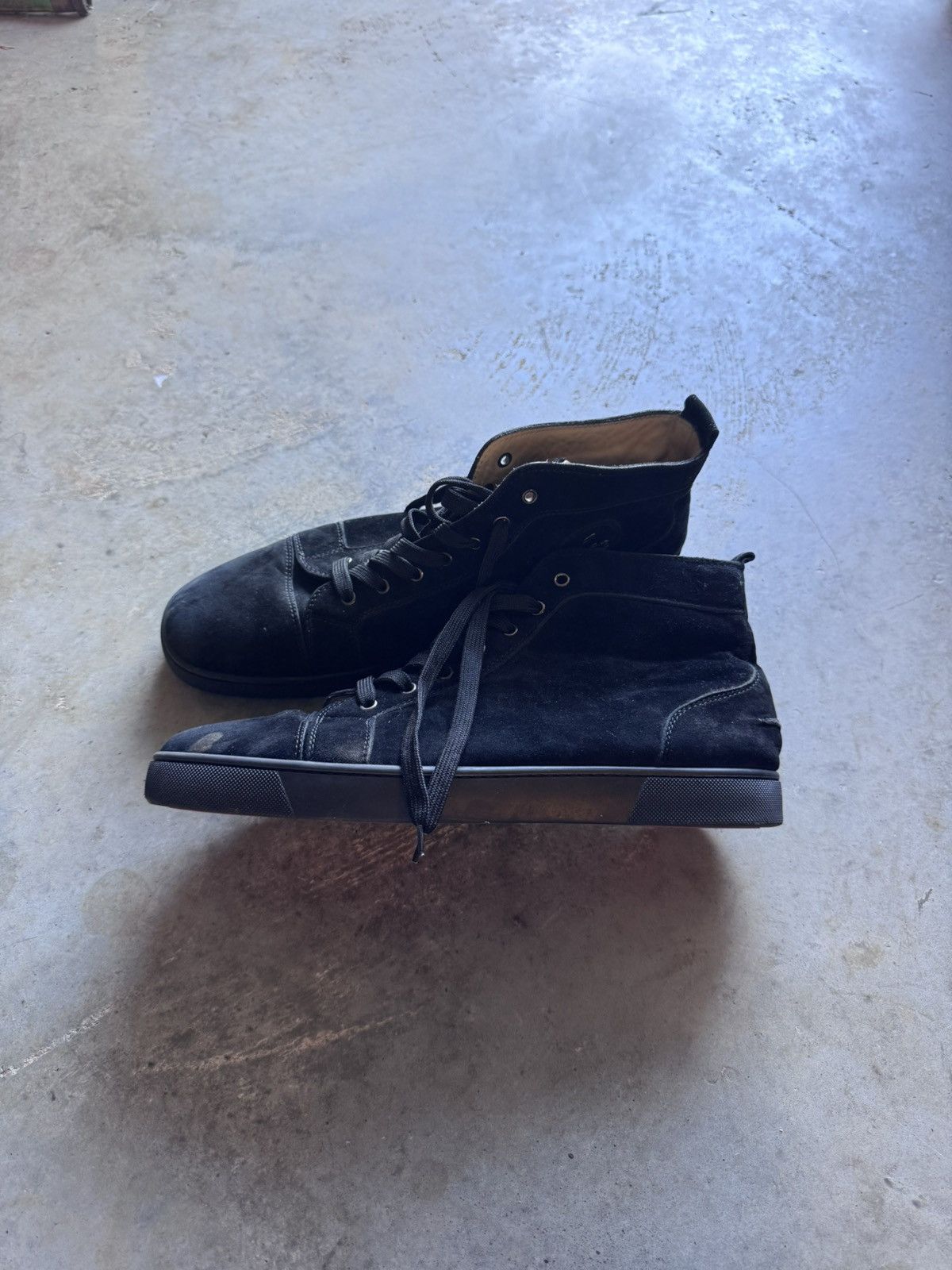 Christian Louboutin Christian louboutin suede high top sneaker size 48 used Size US 15 / EU 48 - 1 Thumbnail